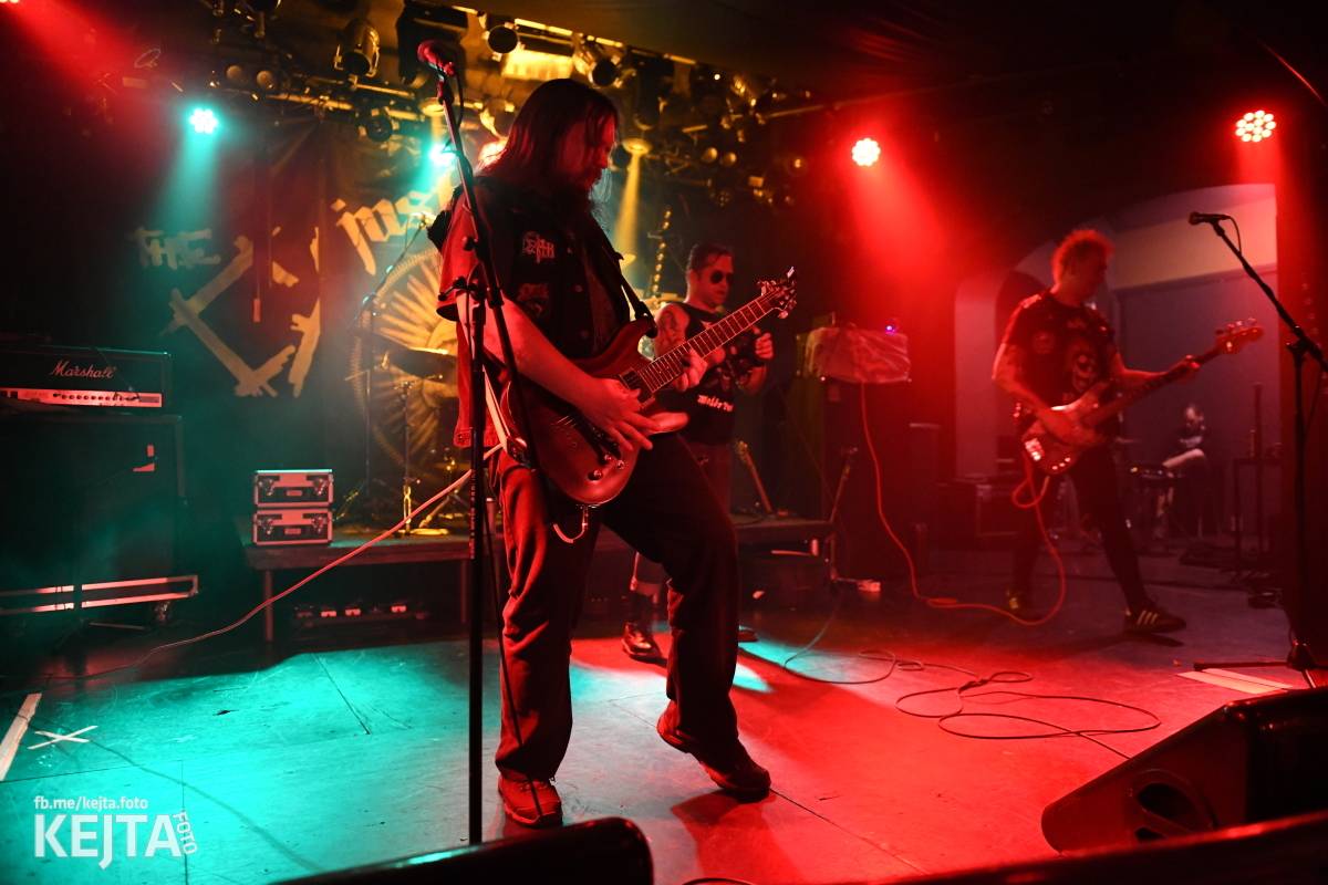 Bestie zvaná The Casualties zaútočila na pražské Futurum, drsné pogo neznalo mezí