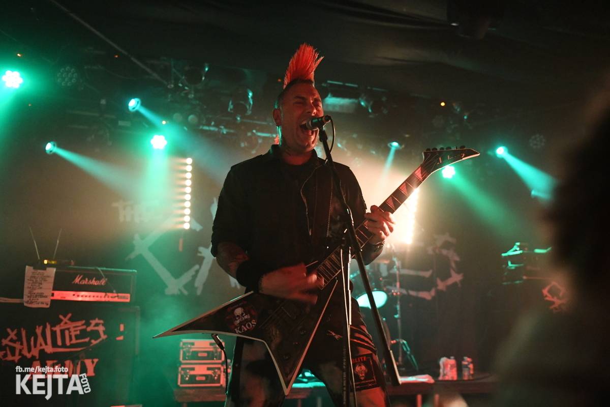 Bestie zvaná The Casualties zaútočila na pražské Futurum, drsné pogo neznalo mezí