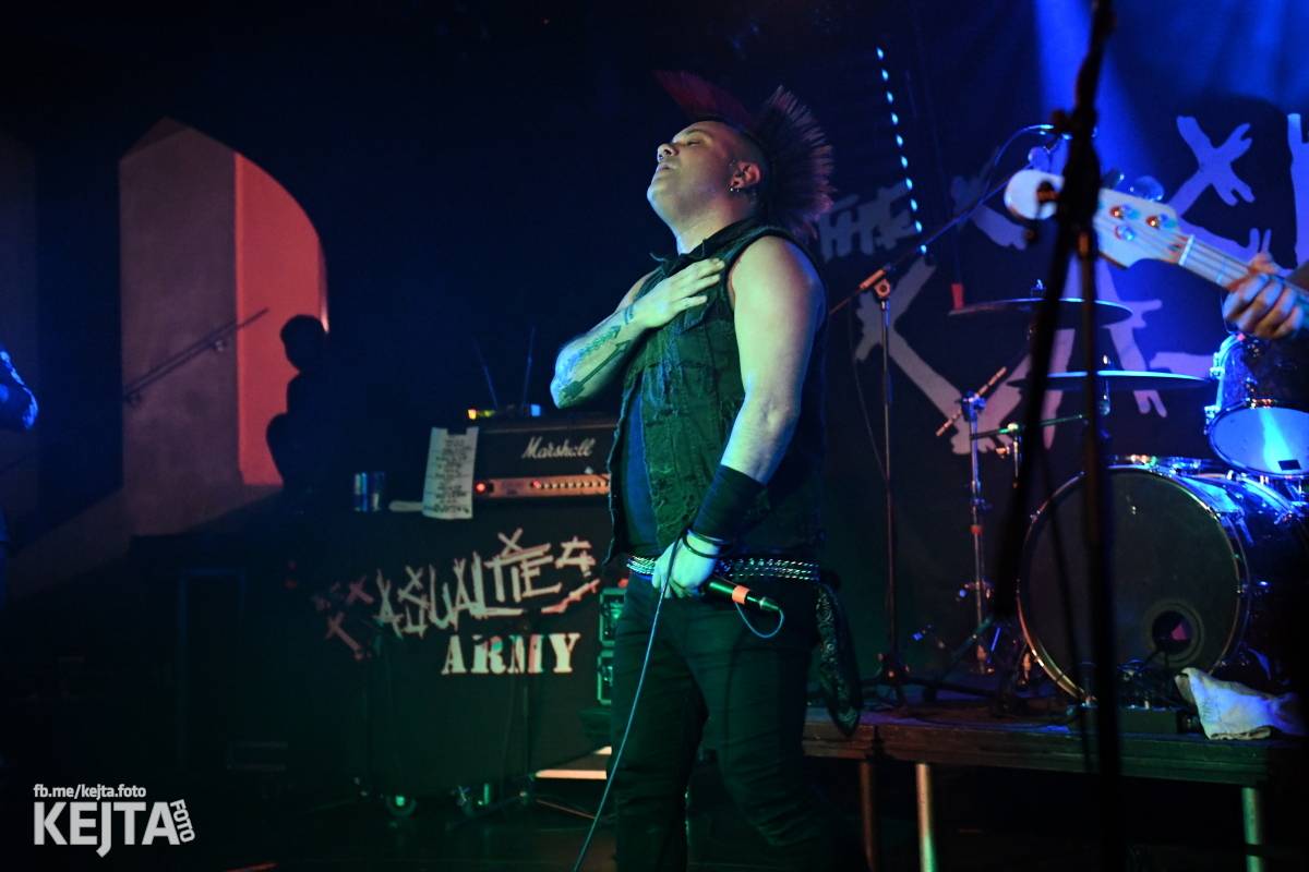 Bestie zvaná The Casualties zaútočila na pražské Futurum, drsné pogo neznalo mezí