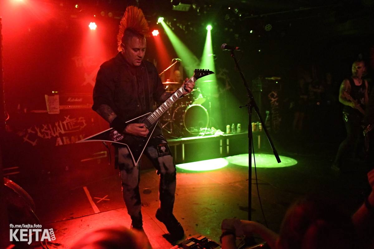 Bestie zvaná The Casualties zaútočila na pražské Futurum, drsné pogo neznalo mezí