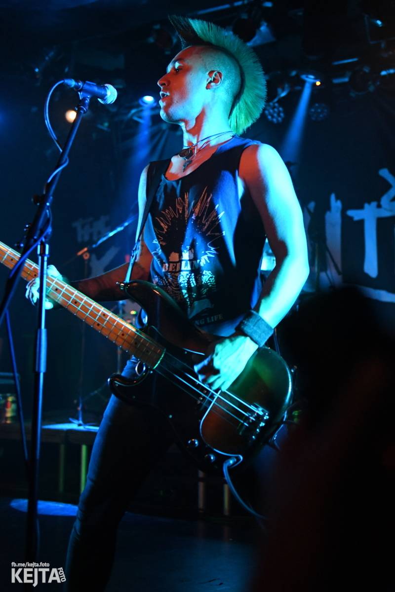 Bestie zvaná The Casualties zaútočila na pražské Futurum, drsné pogo neznalo mezí