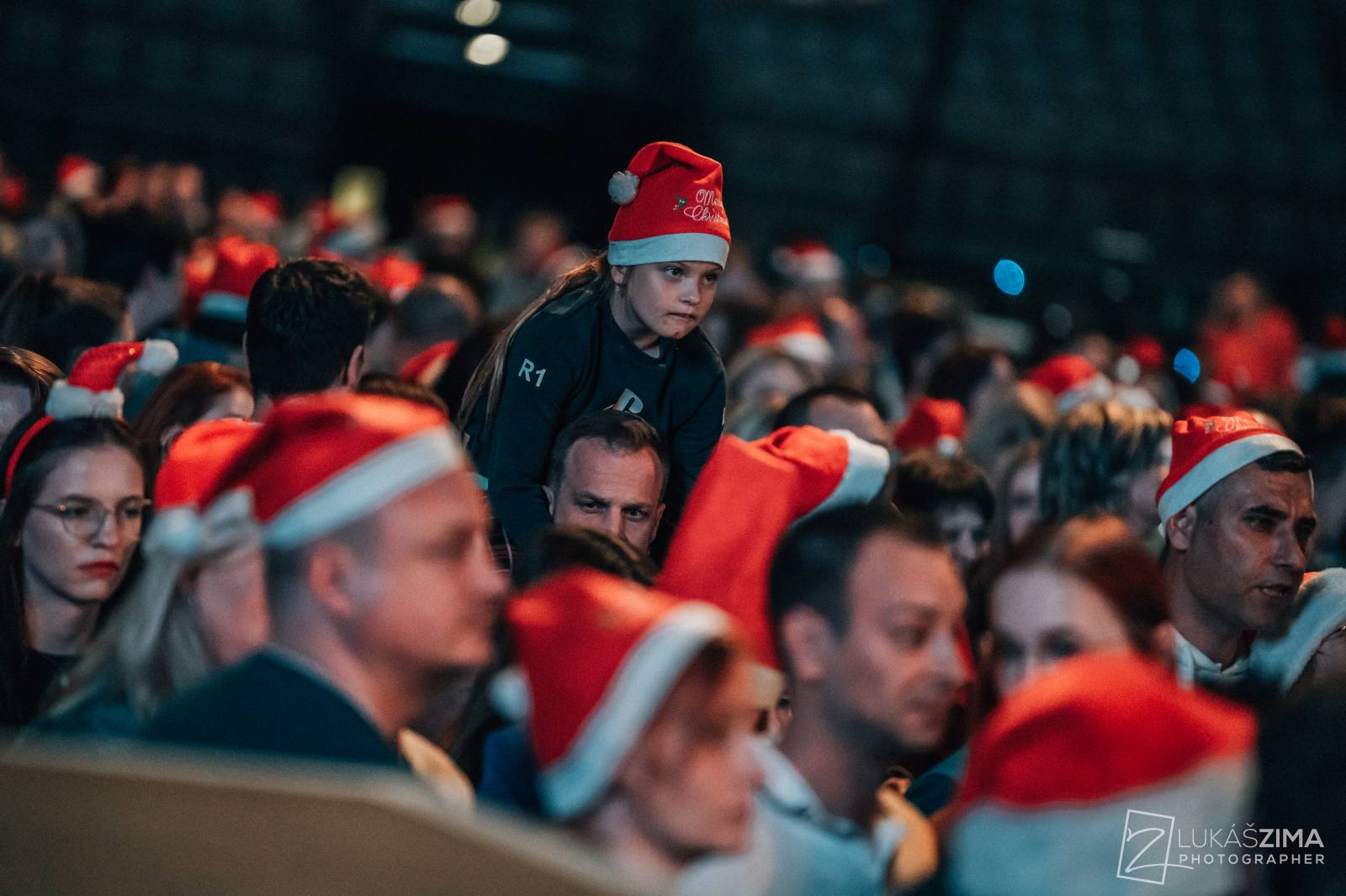 Kryštof si udělali Vánoce v květnu. V O2 areně sněžilo, Richard Krajčo přijel na saních