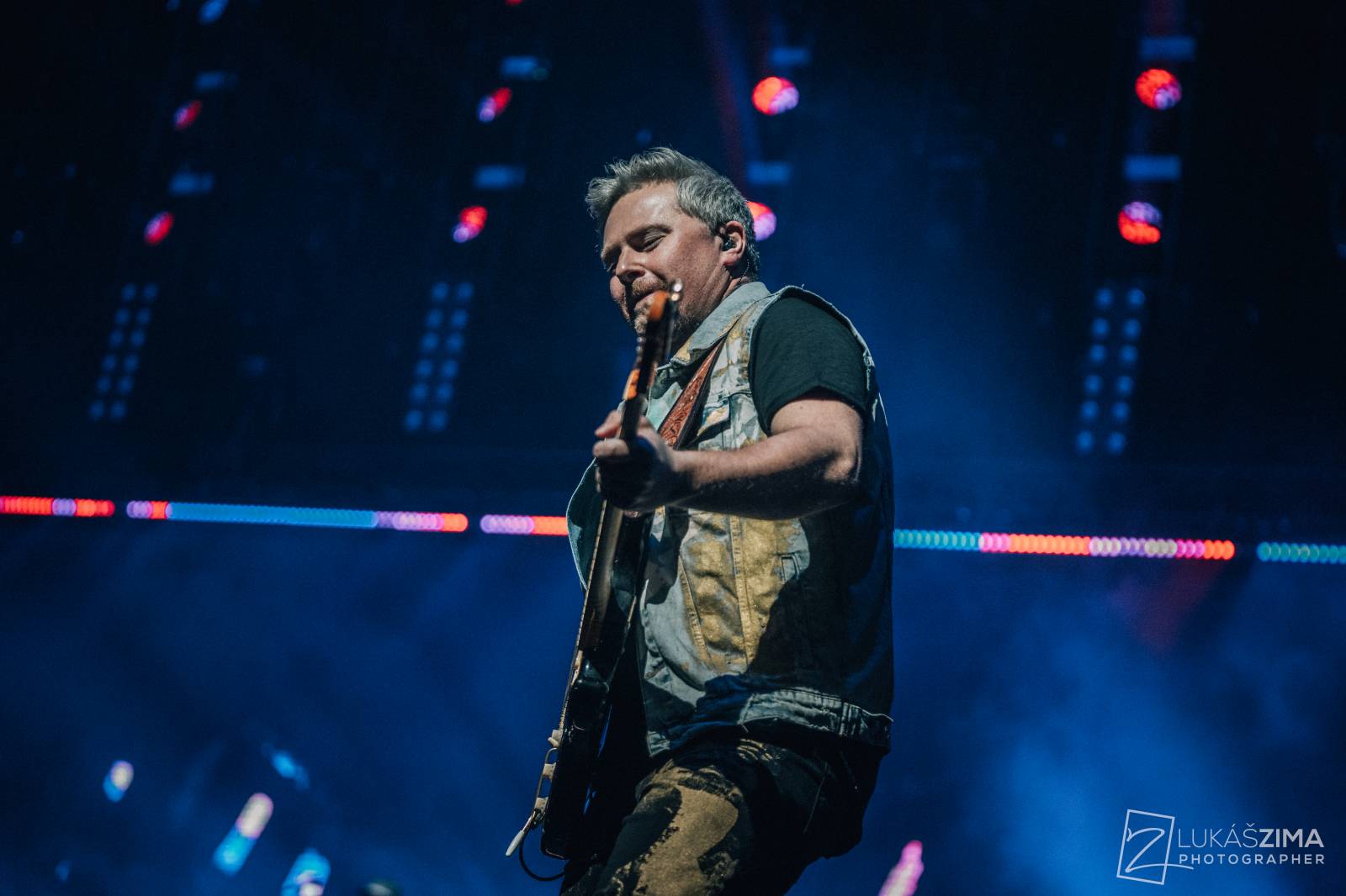 Kryštof si udělali Vánoce v květnu. V O2 areně sněžilo, Richard Krajčo přijel na saních