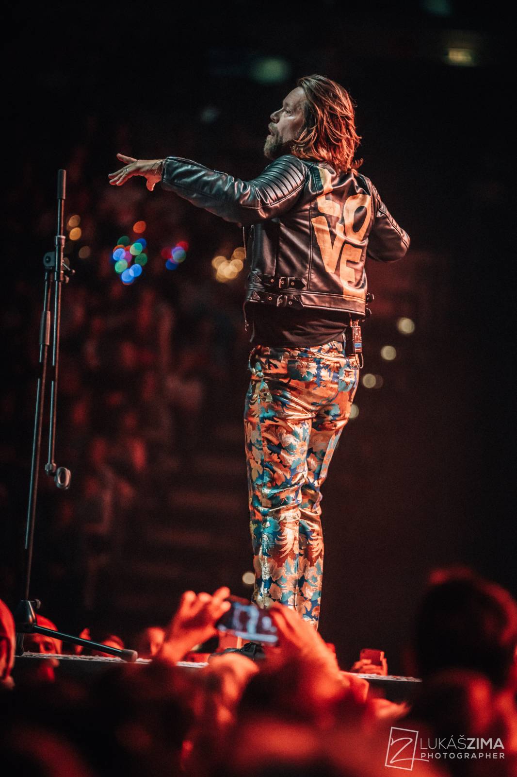 Kryštof si udělali Vánoce v květnu. V O2 areně sněžilo, Richard Krajčo přijel na saních