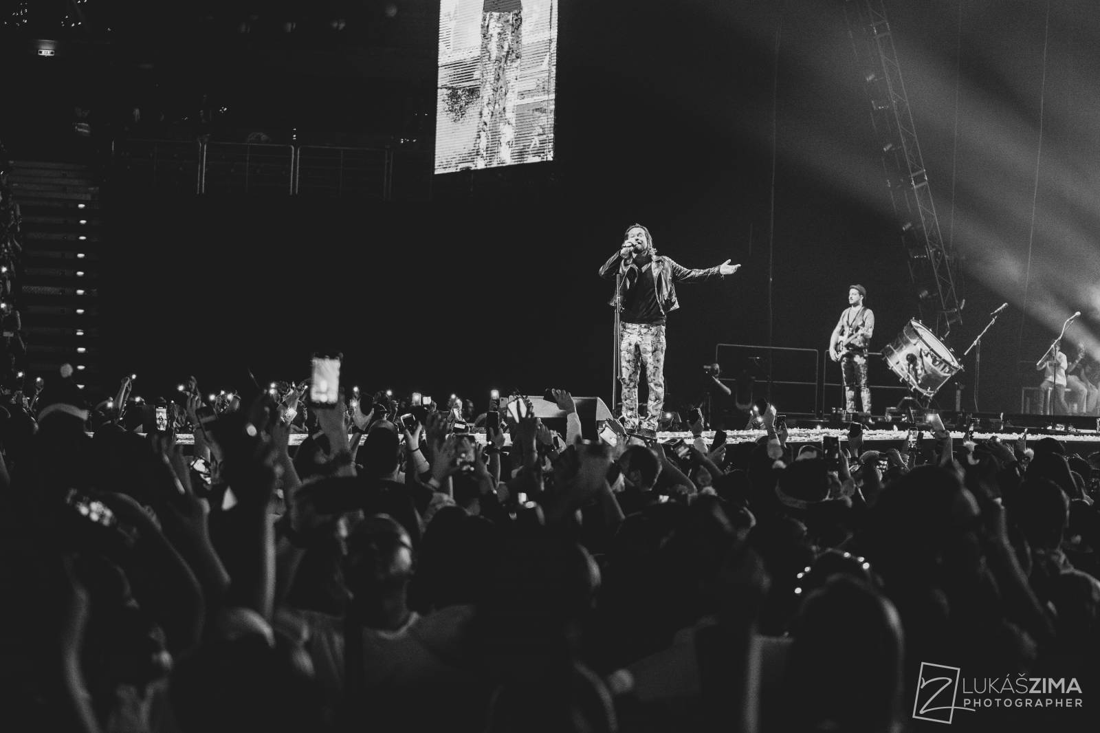 Kryštof si udělali Vánoce v květnu. V O2 areně sněžilo, Richard Krajčo přijel na saních