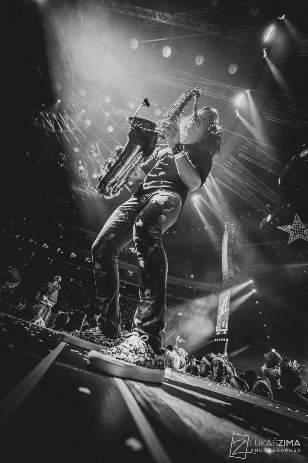 Kryštof si udělali Vánoce v květnu. V O2 areně sněžilo, Richard Krajčo přijel na saních