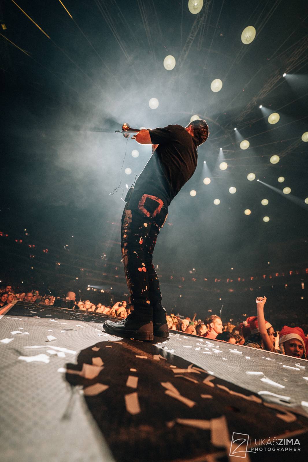 Kryštof si udělali Vánoce v květnu. V O2 areně sněžilo, Richard Krajčo přijel na saních