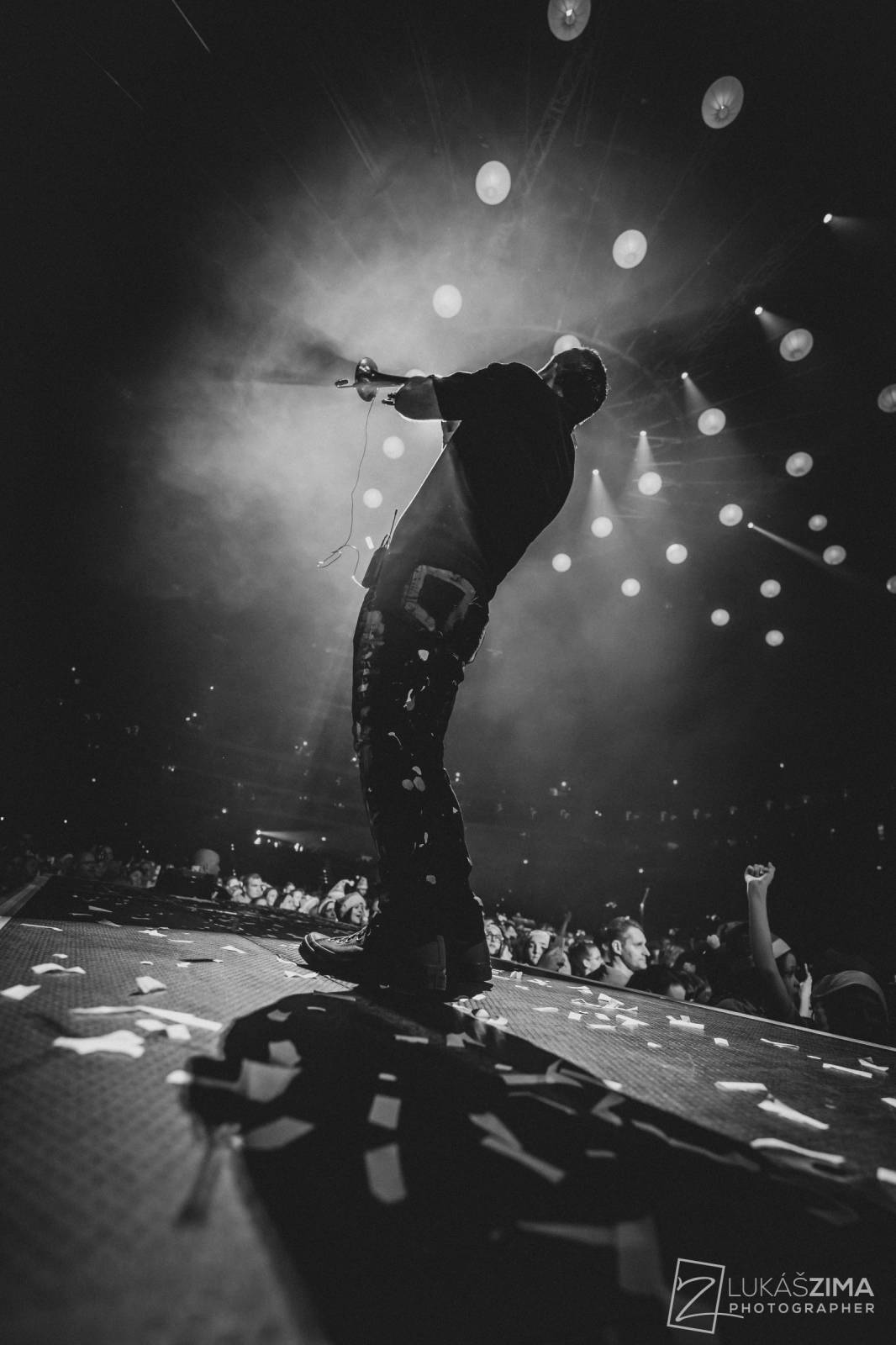 Kryštof si udělali Vánoce v květnu. V O2 areně sněžilo, Richard Krajčo přijel na saních