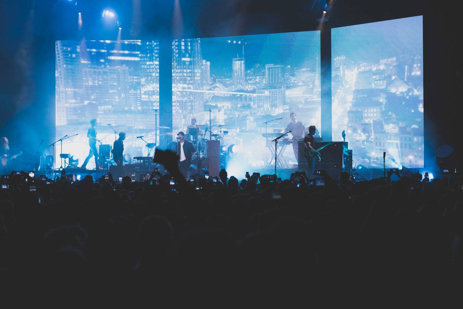 OneRepublic odpálili v Bratislavě svou show, předskakovala jim Jessia