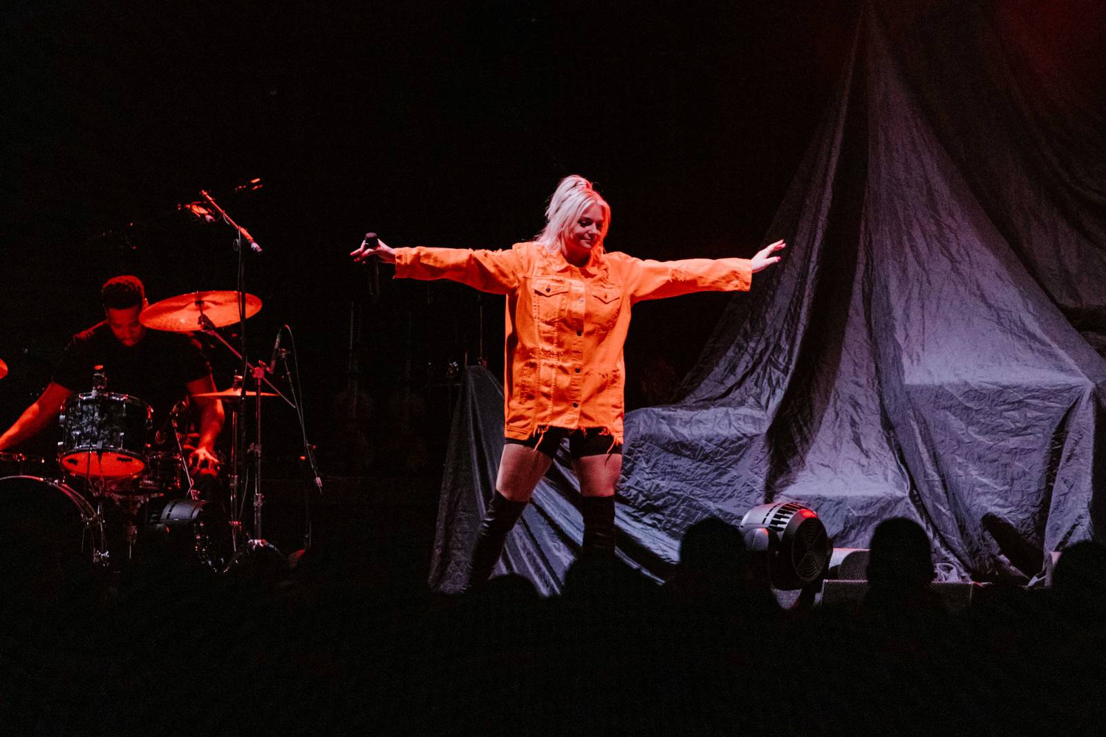 OneRepublic odpálili v Bratislavě svou show, předskakovala jim Jessia