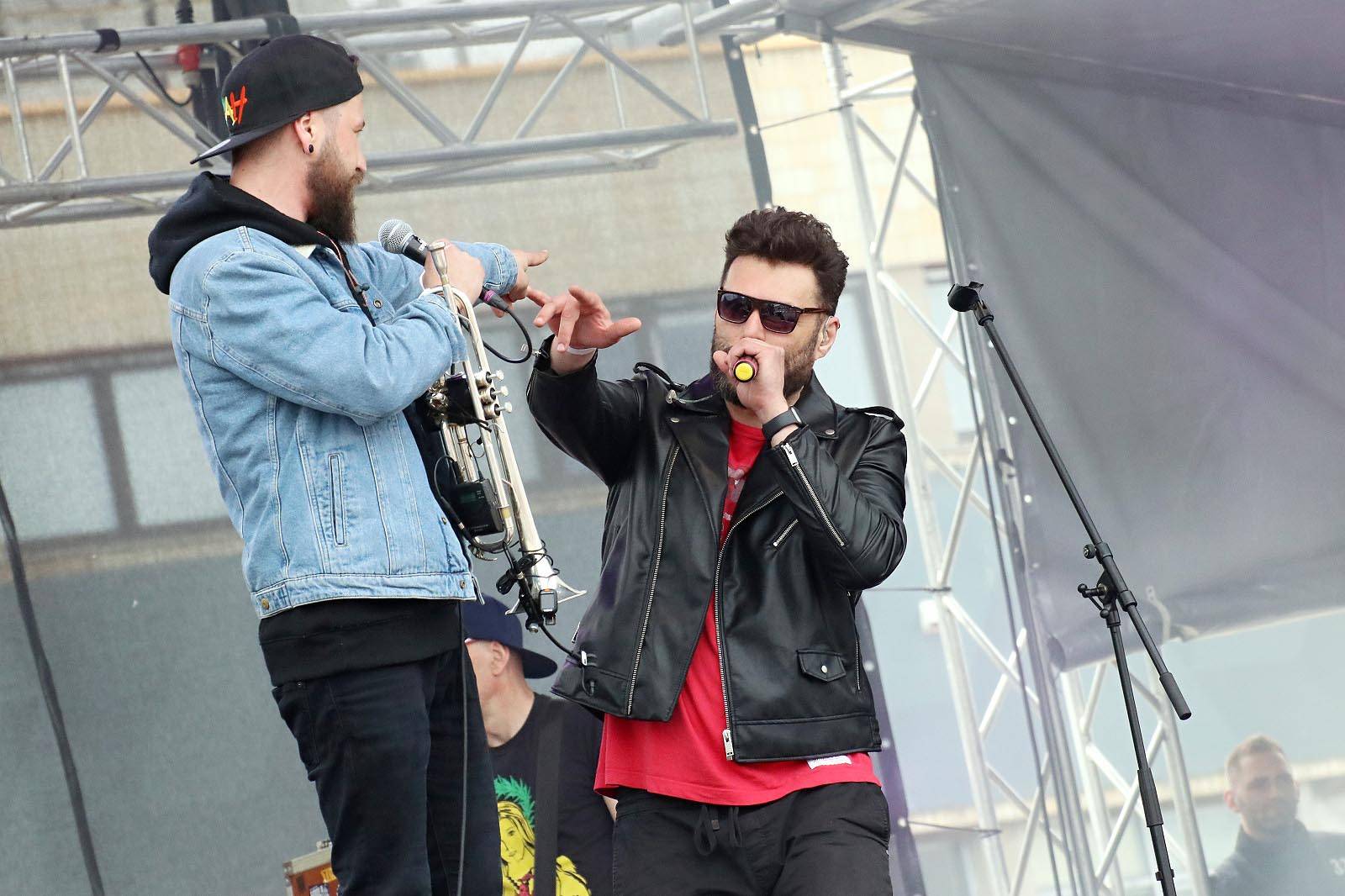 Majáles po třech letech rozburácel Brno, přivezl Kazmu, Mirai i Kapitána Dema