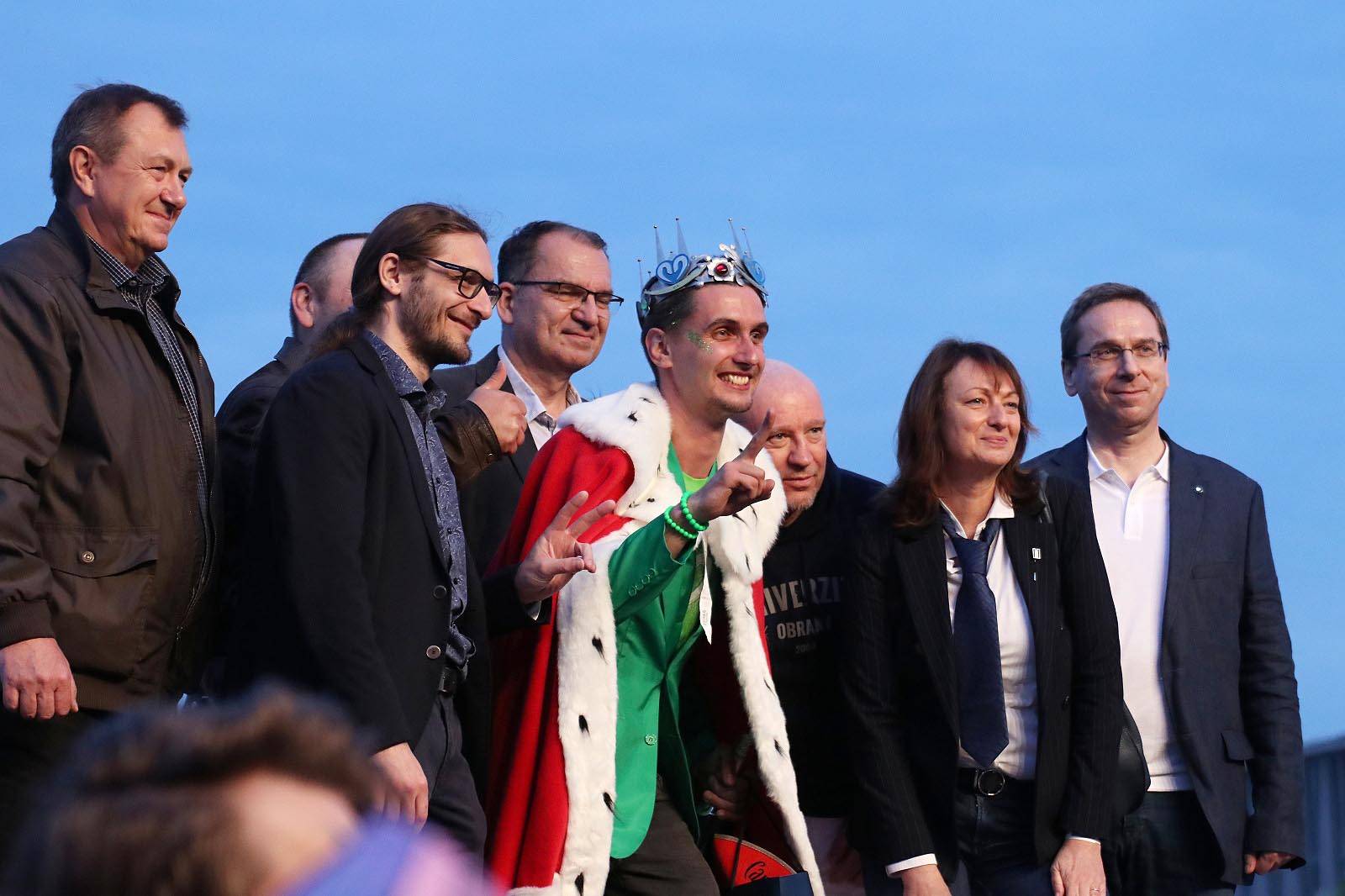 Majáles po třech letech rozburácel Brno, přivezl Kazmu, Mirai i Kapitána Dema