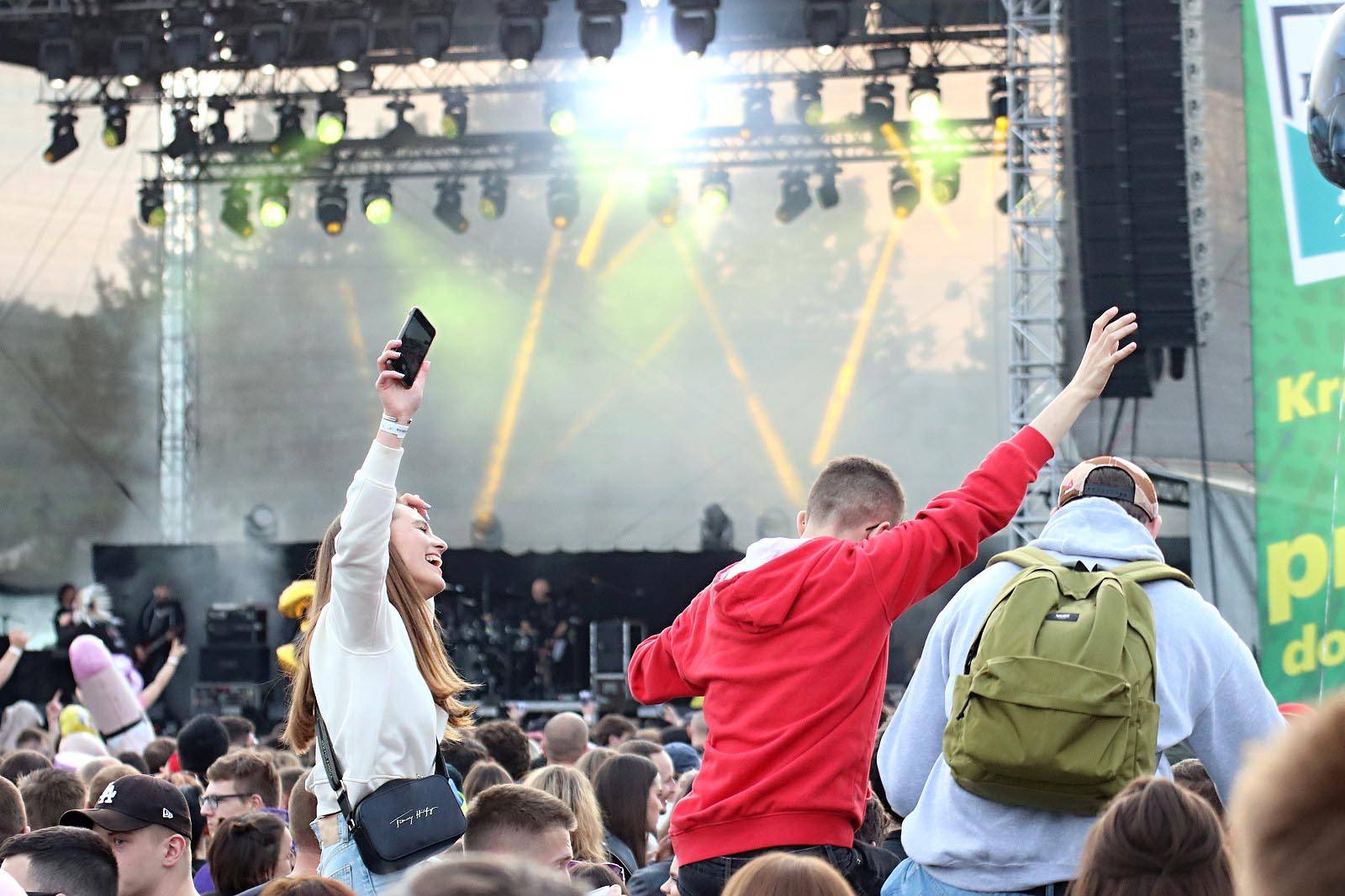 Majáles po třech letech rozburácel Brno, přivezl Kazmu, Mirai i Kapitána Dema