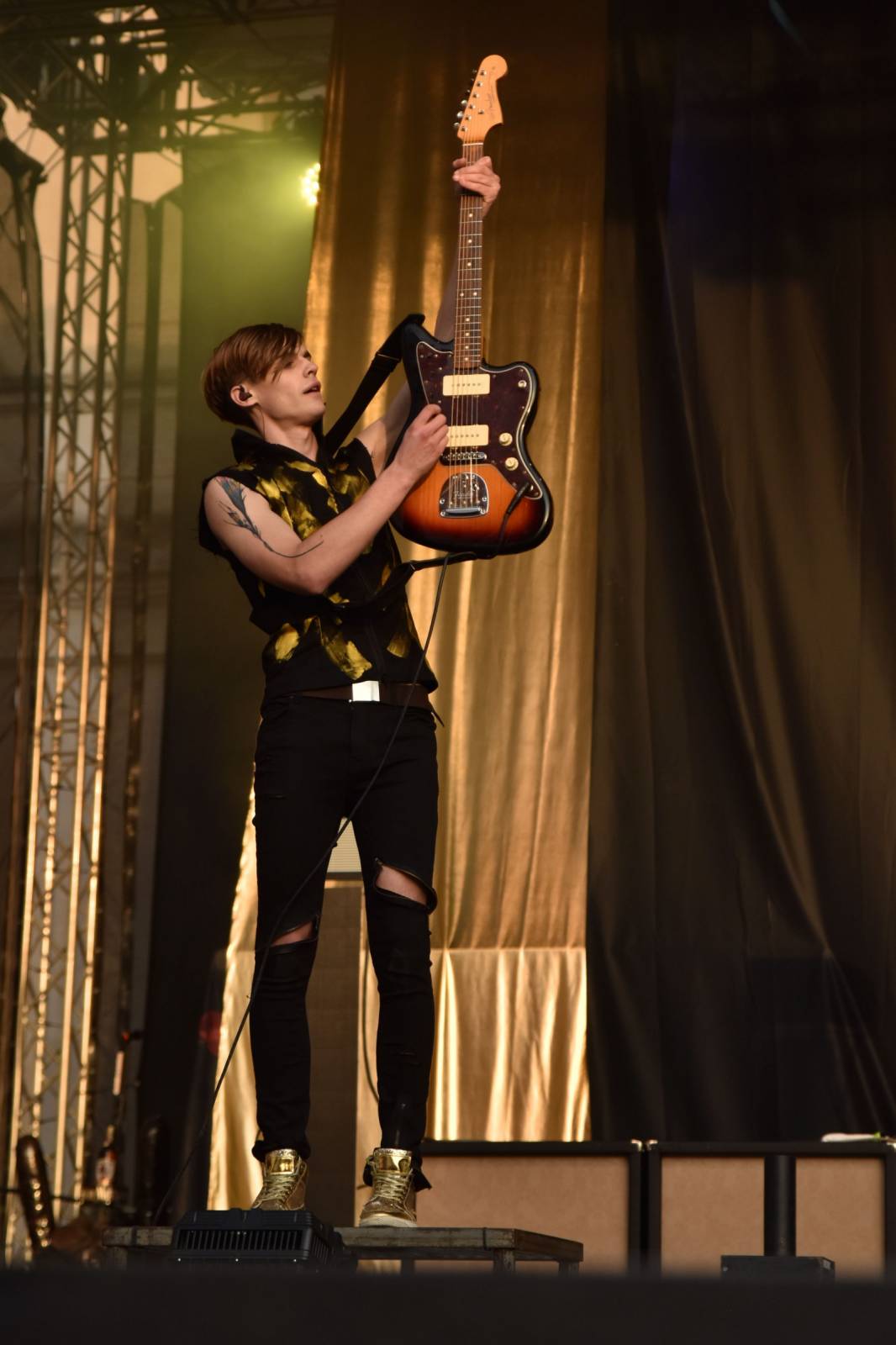 Rybičky 48 v Kutné Hoře rozjeli open air sezónu, klášter se otřásal v základech 