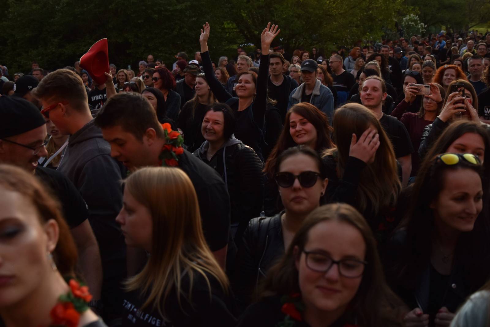Rybičky 48 v Kutné Hoře rozjeli open air sezónu, klášter se otřásal v základech 