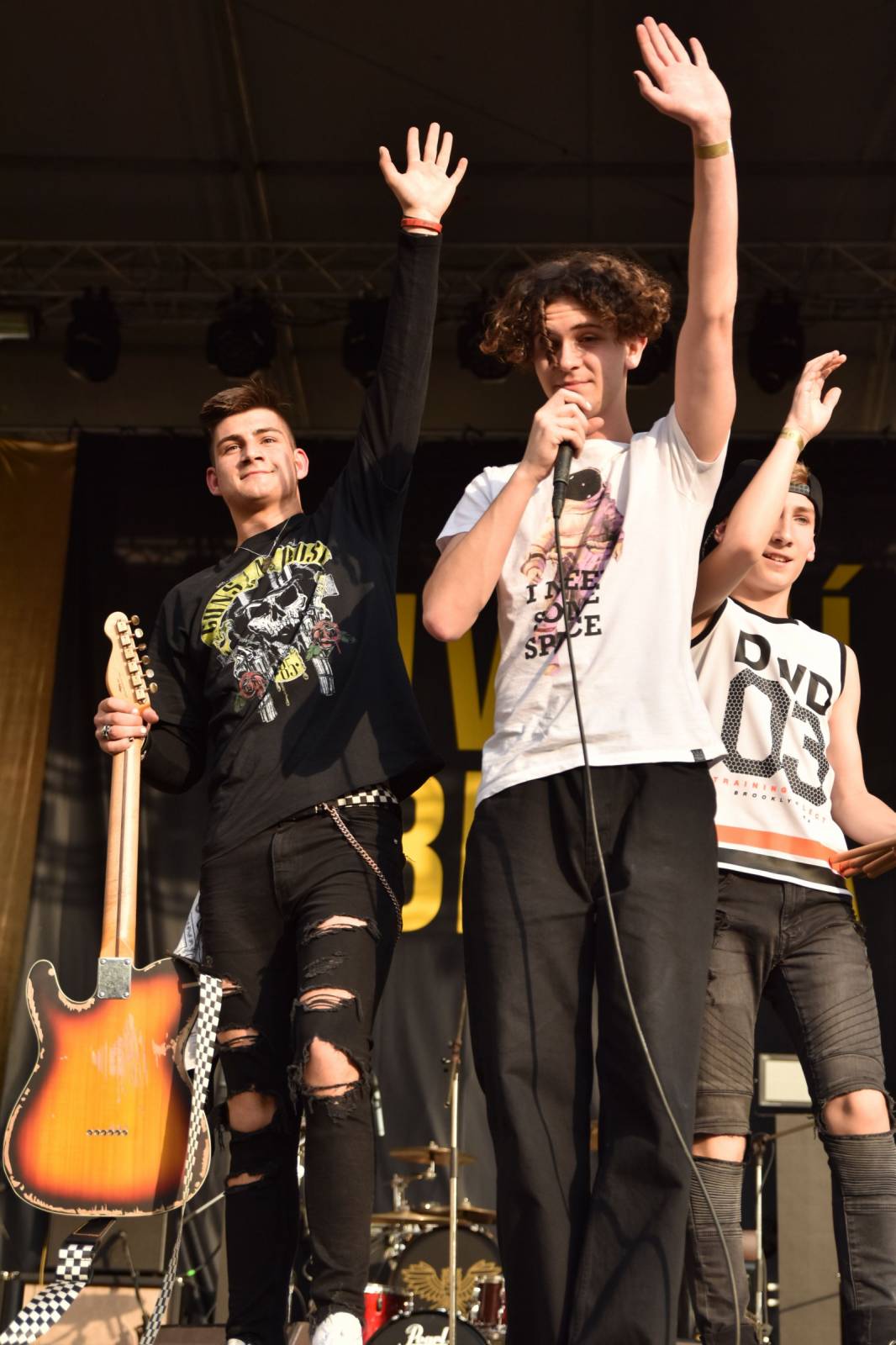 Rybičky 48 v Kutné Hoře rozjeli open air sezónu, klášter se otřásal v základech 