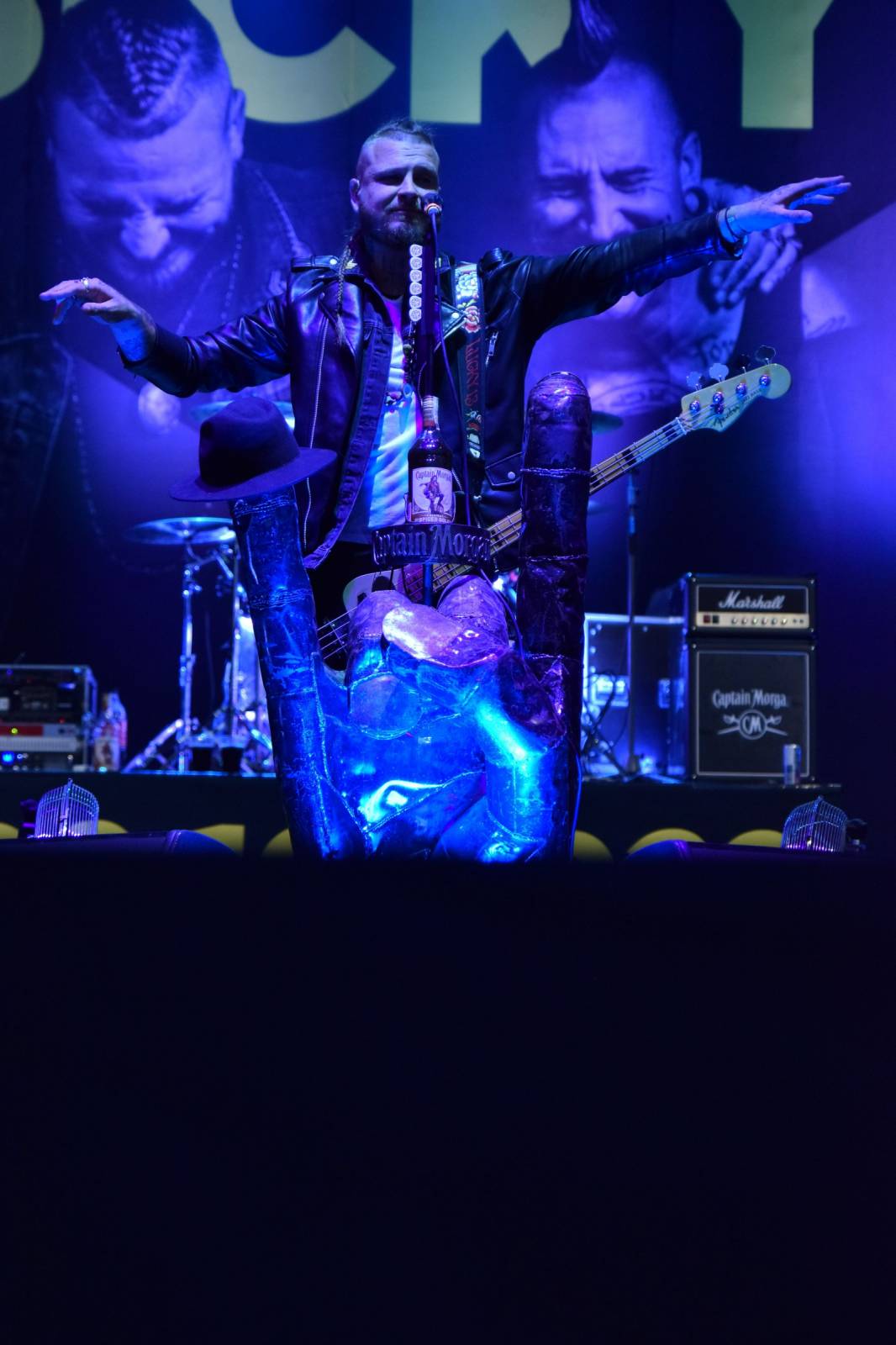 Rybičky 48 v Kutné Hoře rozjeli open air sezónu, klášter se otřásal v základech 