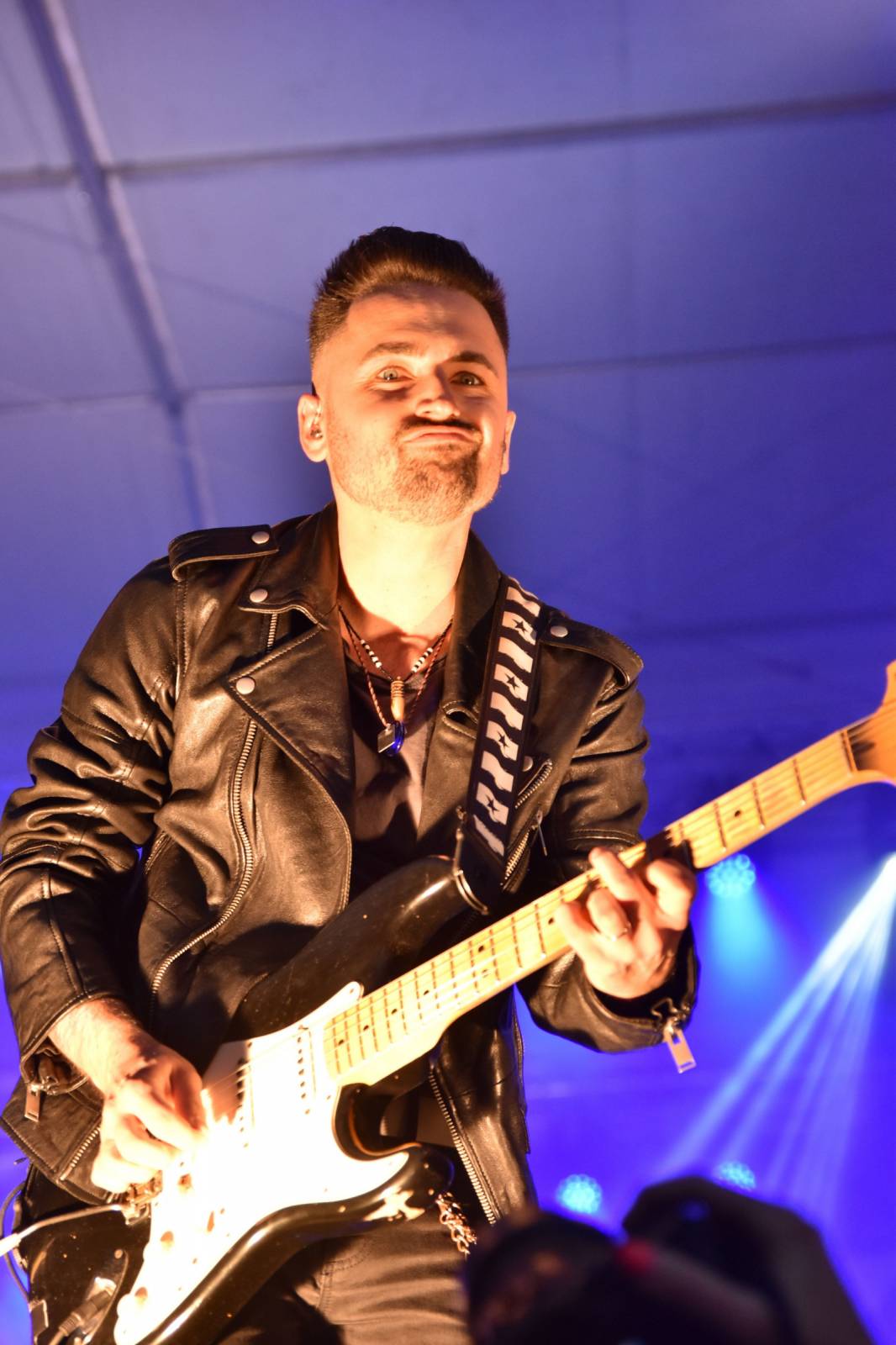 Rybičky 48 v Kutné Hoře rozjeli open air sezónu, klášter se otřásal v základech 