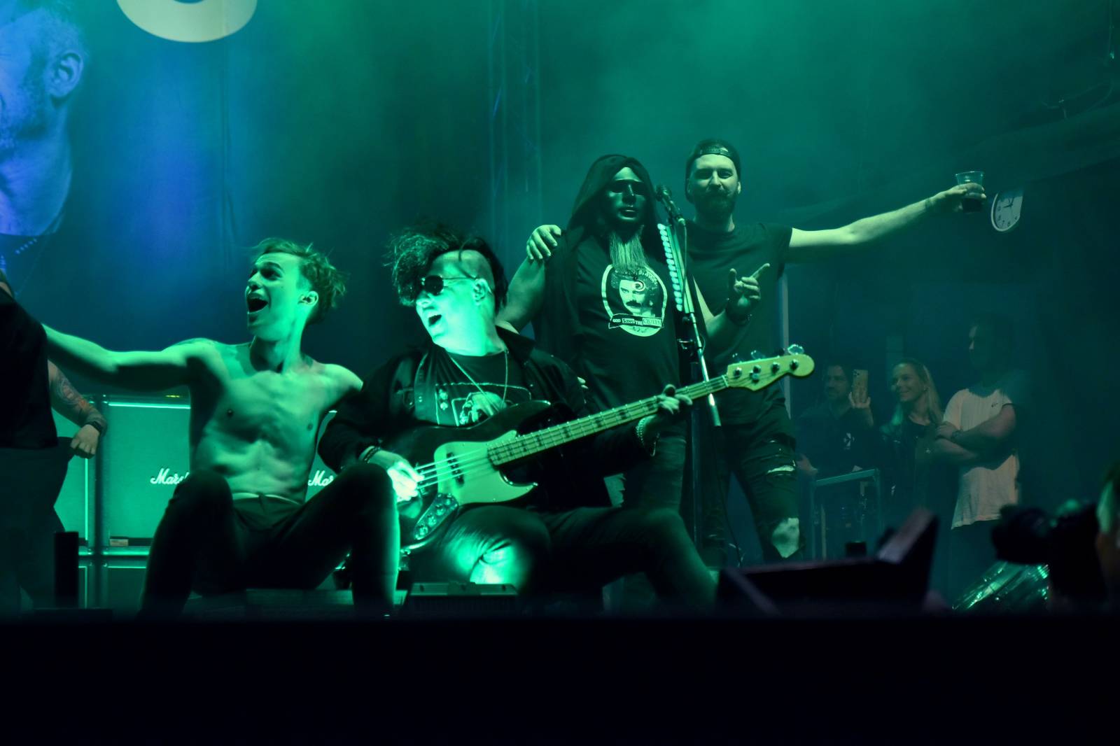 Rybičky 48 v Kutné Hoře rozjeli open air sezónu, klášter se otřásal v základech 