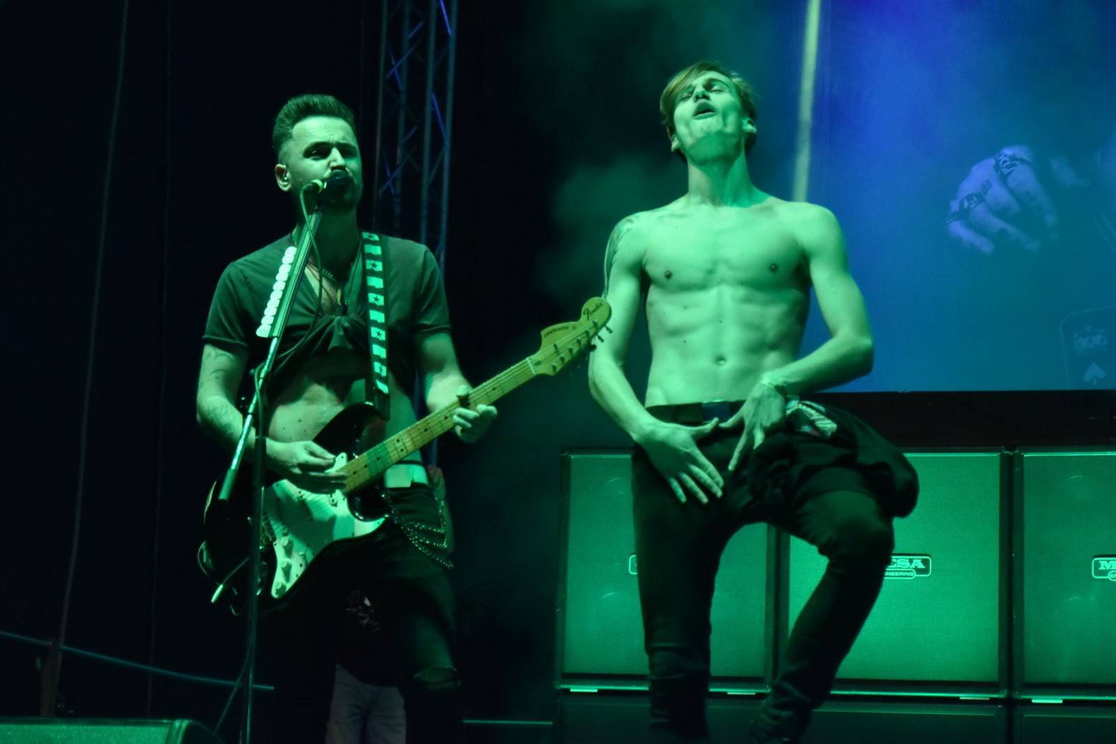 Rybičky 48 v Kutné Hoře rozjeli open air sezónu, klášter se otřásal v základech 