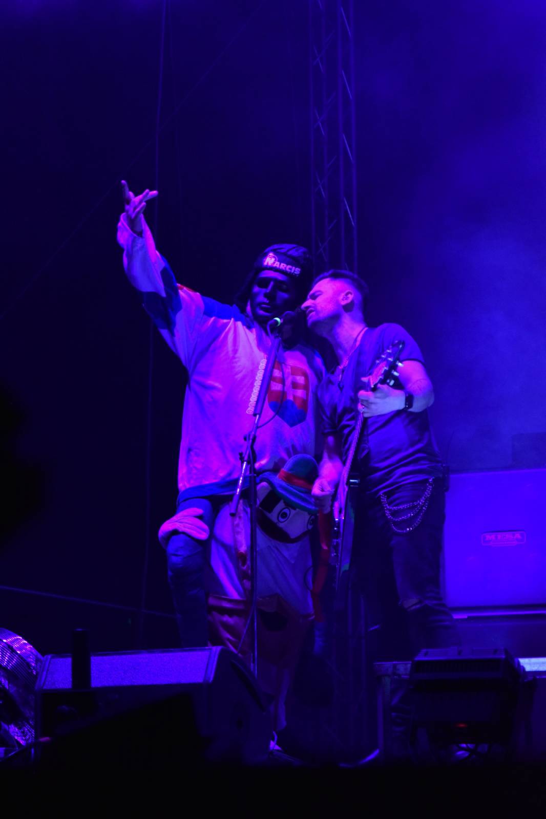 Rybičky 48 v Kutné Hoře rozjeli open air sezónu, klášter se otřásal v základech 