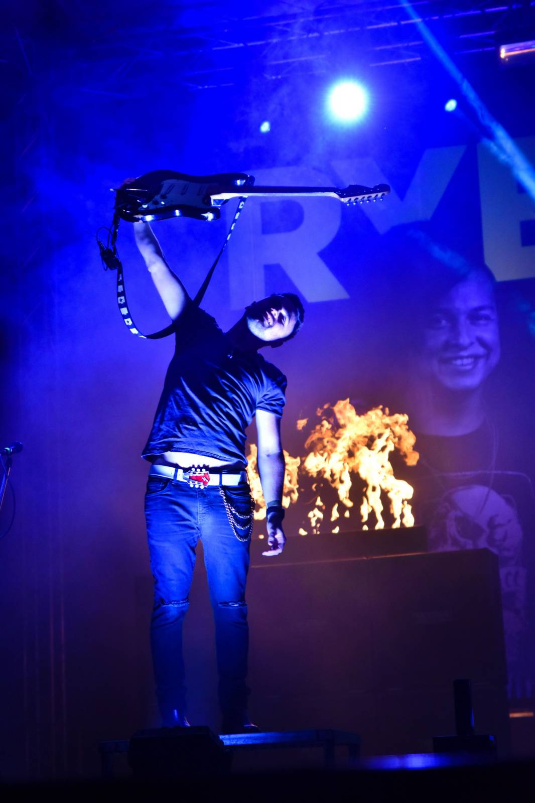 Rybičky 48 v Kutné Hoře rozjeli open air sezónu, klášter se otřásal v základech 