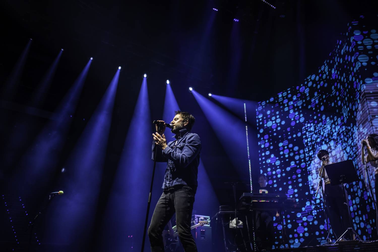 Show plná rock'n'rollu. Tata Bojs měli v O2 universu unikátní scénu i speciální zvukový systém