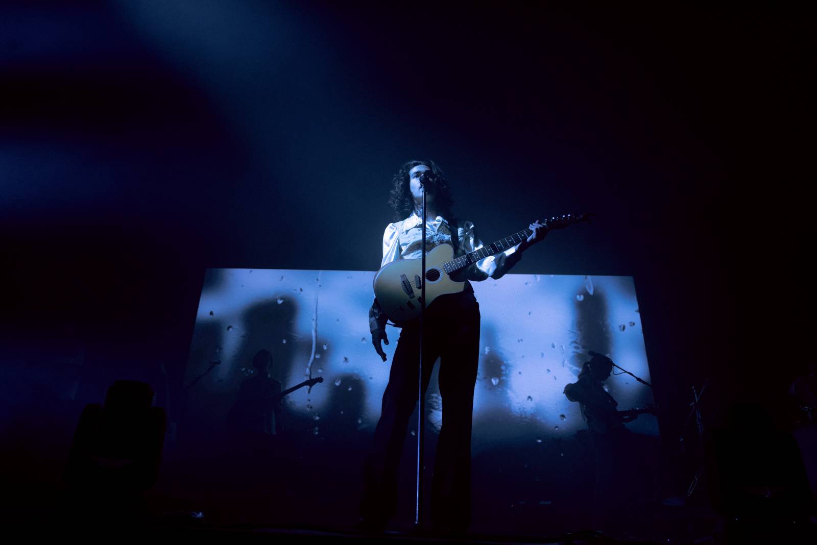 Conan Gray představil Foru Karlín debut Kid Krow