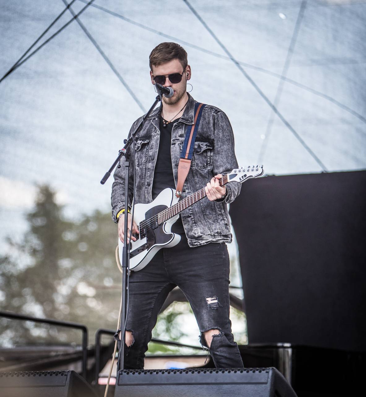 Překvapení Plzeňského Majálesu? King Lost alias Marek Ztracený. Po Benu Cristovaovi létaly podprsenky, vystoupili i Rybičky 48 či Divokej Bill