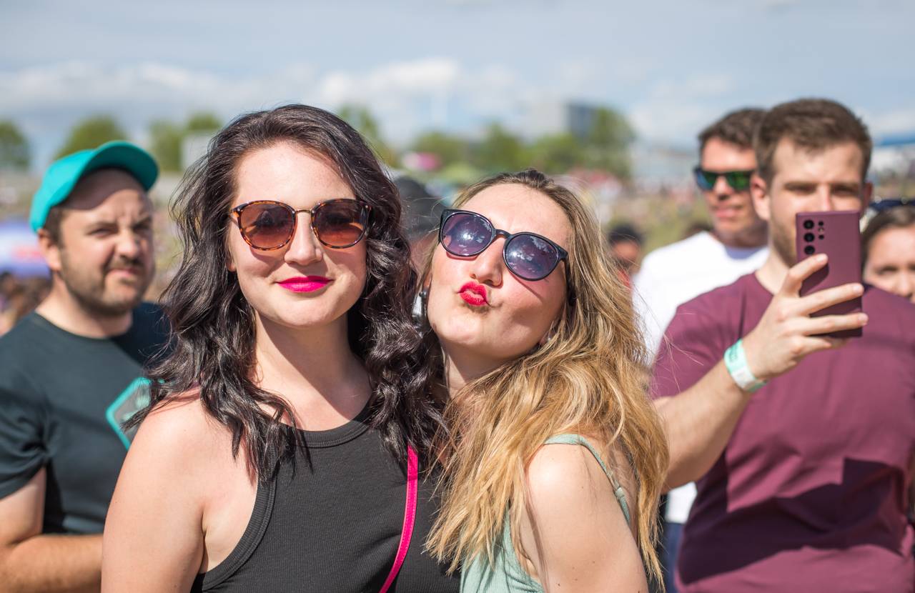 Překvapení Plzeňského Majálesu? King Lost alias Marek Ztracený. Po Benu Cristovaovi létaly podprsenky, vystoupili i Rybičky 48 či Divokej Bill