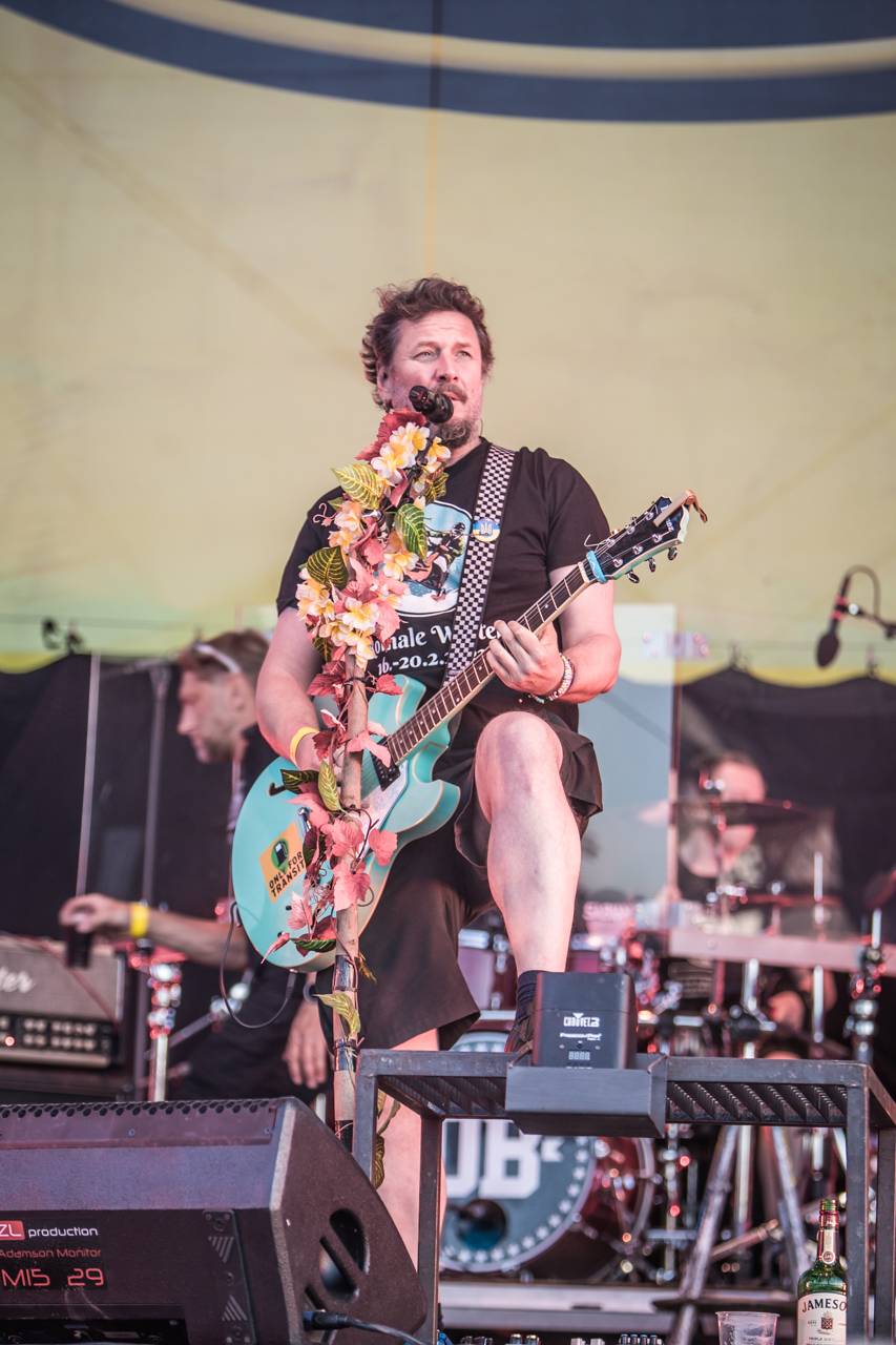 Překvapení Plzeňského Majálesu? King Lost alias Marek Ztracený. Po Benu Cristovaovi létaly podprsenky, vystoupili i Rybičky 48 či Divokej Bill