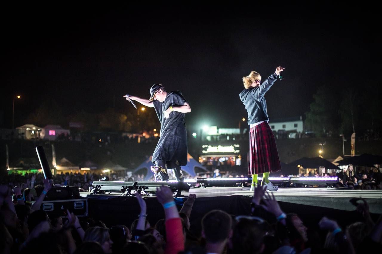 Překvapení Plzeňského Majálesu? King Lost alias Marek Ztracený. Po Benu Cristovaovi létaly podprsenky, vystoupili i Rybičky 48 či Divokej Bill