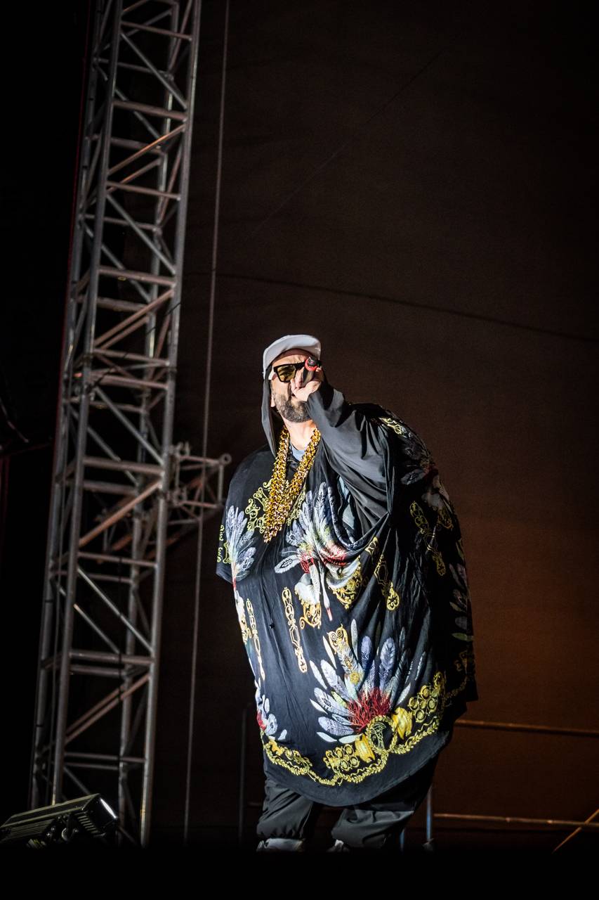 Překvapení Plzeňského Majálesu? King Lost alias Marek Ztracený. Po Benu Cristovaovi létaly podprsenky, vystoupili i Rybičky 48 či Divokej Bill