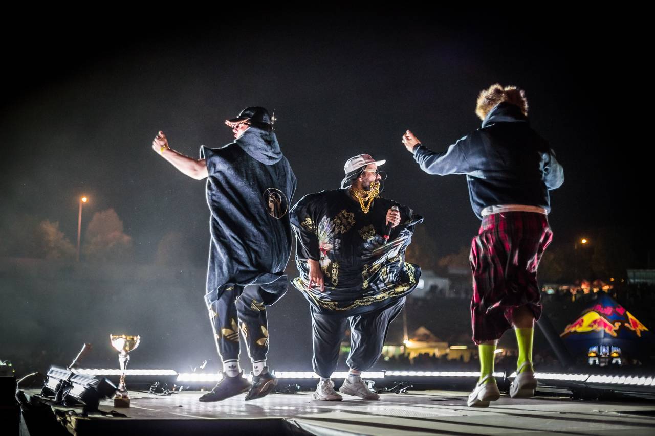 Překvapení Plzeňského Majálesu? King Lost alias Marek Ztracený. Po Benu Cristovaovi létaly podprsenky, vystoupili i Rybičky 48 či Divokej Bill