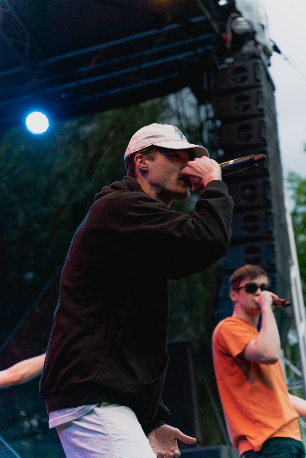 Čistá syrovost a nával energie. Do Česka dorazil rapper Denzel Curry