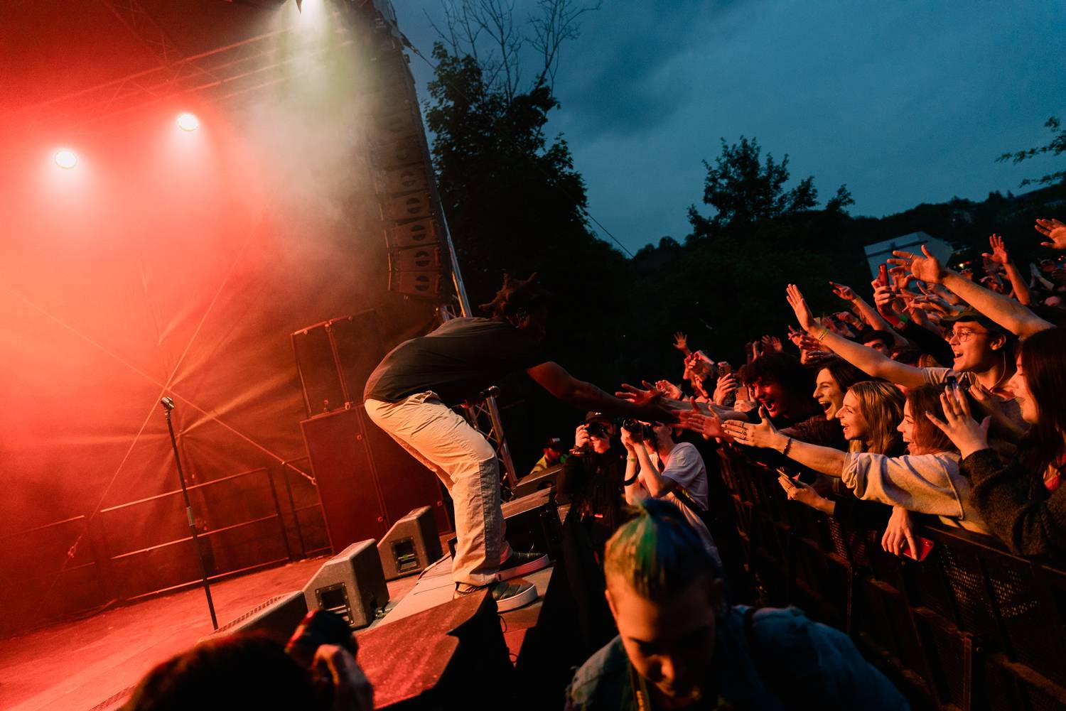 Čistá syrovost a nával energie. Do Česka dorazil rapper Denzel Curry