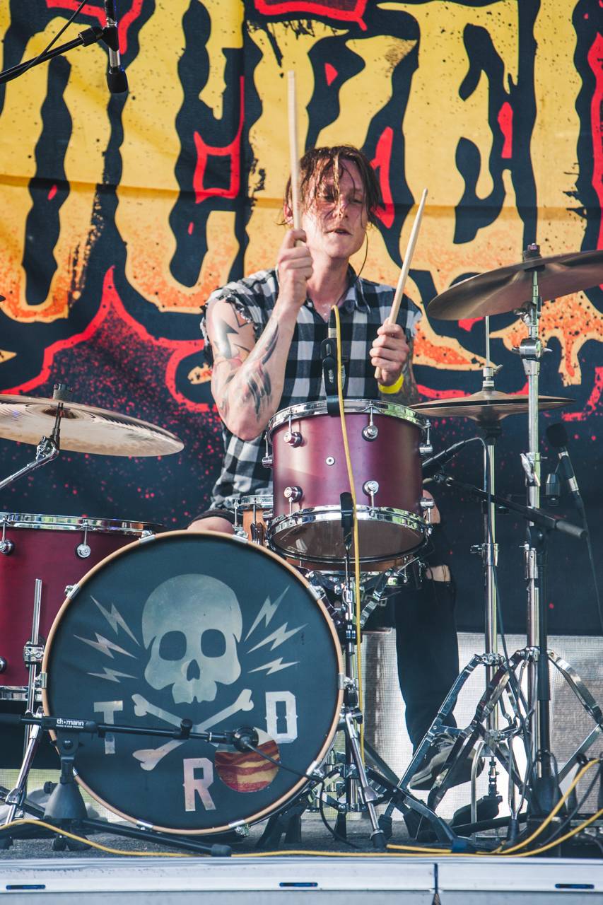 Prudká bouře, ale i salva veselí a rokenrolu. Třem-Fest přivezl do Plzně Tomáše Kluse, Hentai Corporation či The Fialky