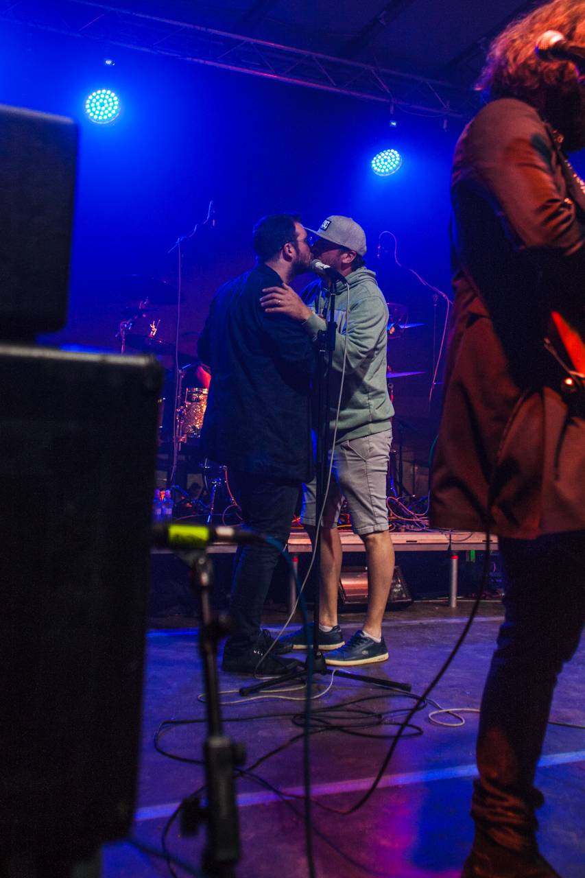 Prudká bouře, ale i salva veselí a rokenrolu. Třem-Fest přivezl do Plzně Tomáše Kluse, Hentai Corporation či The Fialky