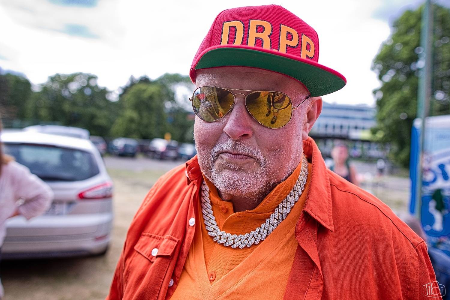 Tři sestry pokřtily nové LP. K narozeninám jim popřáli Doctor P. P., E!E či Zputnik