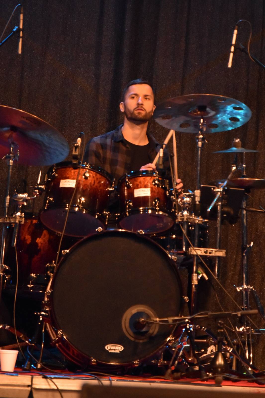 Na Oseku panovala pohoda. Pepa Vojtek vystoupil s Inflagranti, Fast Food Orchestra si přivezli Poslední joint a fiXa navnadila na Kusy radosti  