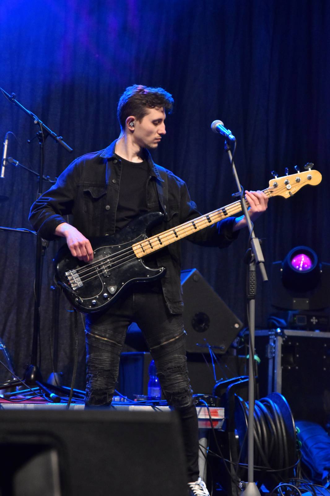 Na Oseku panovala pohoda. Pepa Vojtek vystoupil s Inflagranti, Fast Food Orchestra si přivezli Poslední joint a fiXa navnadila na Kusy radosti  