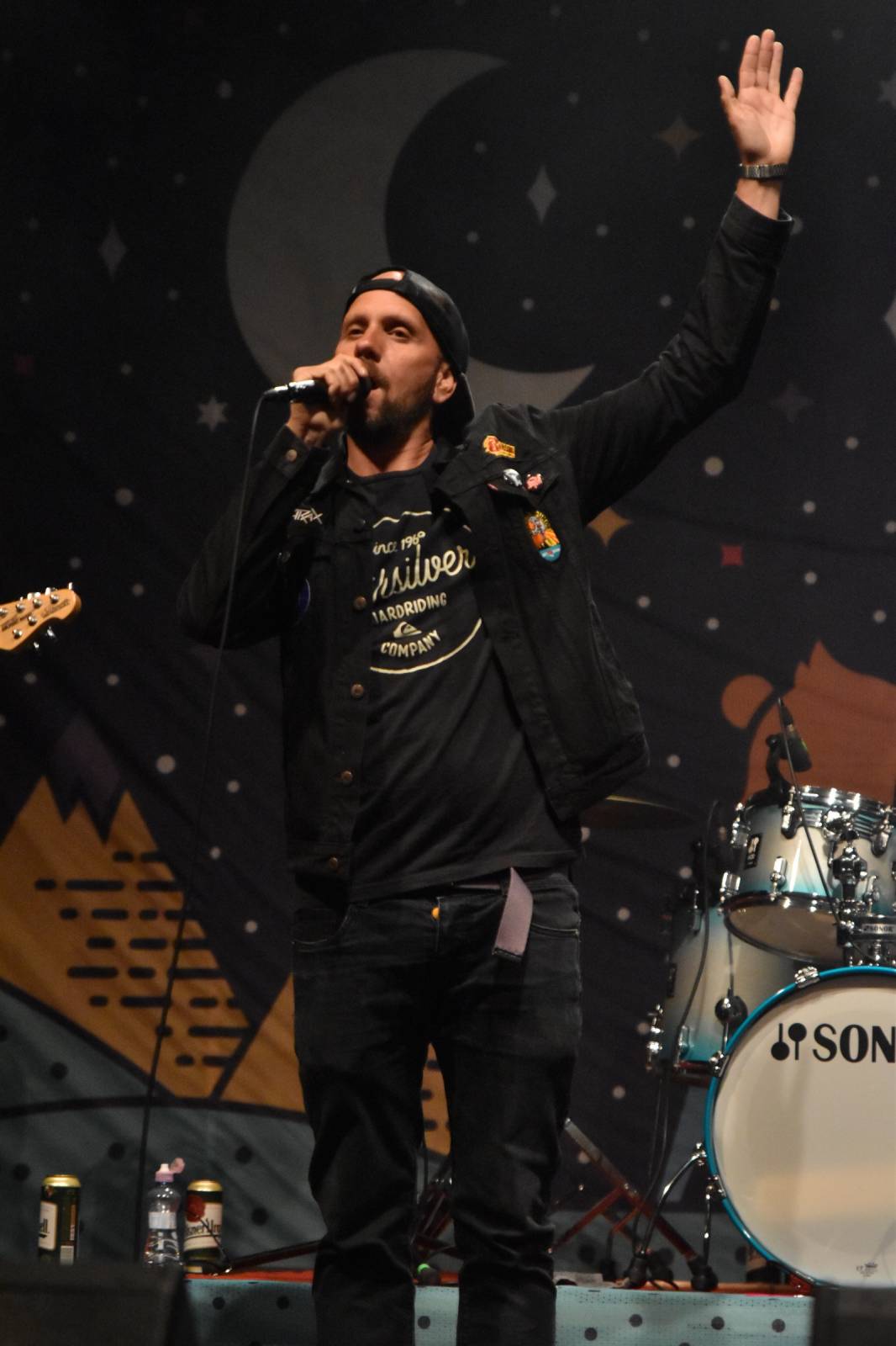 Na Oseku panovala pohoda. Pepa Vojtek vystoupil s Inflagranti, Fast Food Orchestra si přivezli Poslední joint a fiXa navnadila na Kusy radosti  