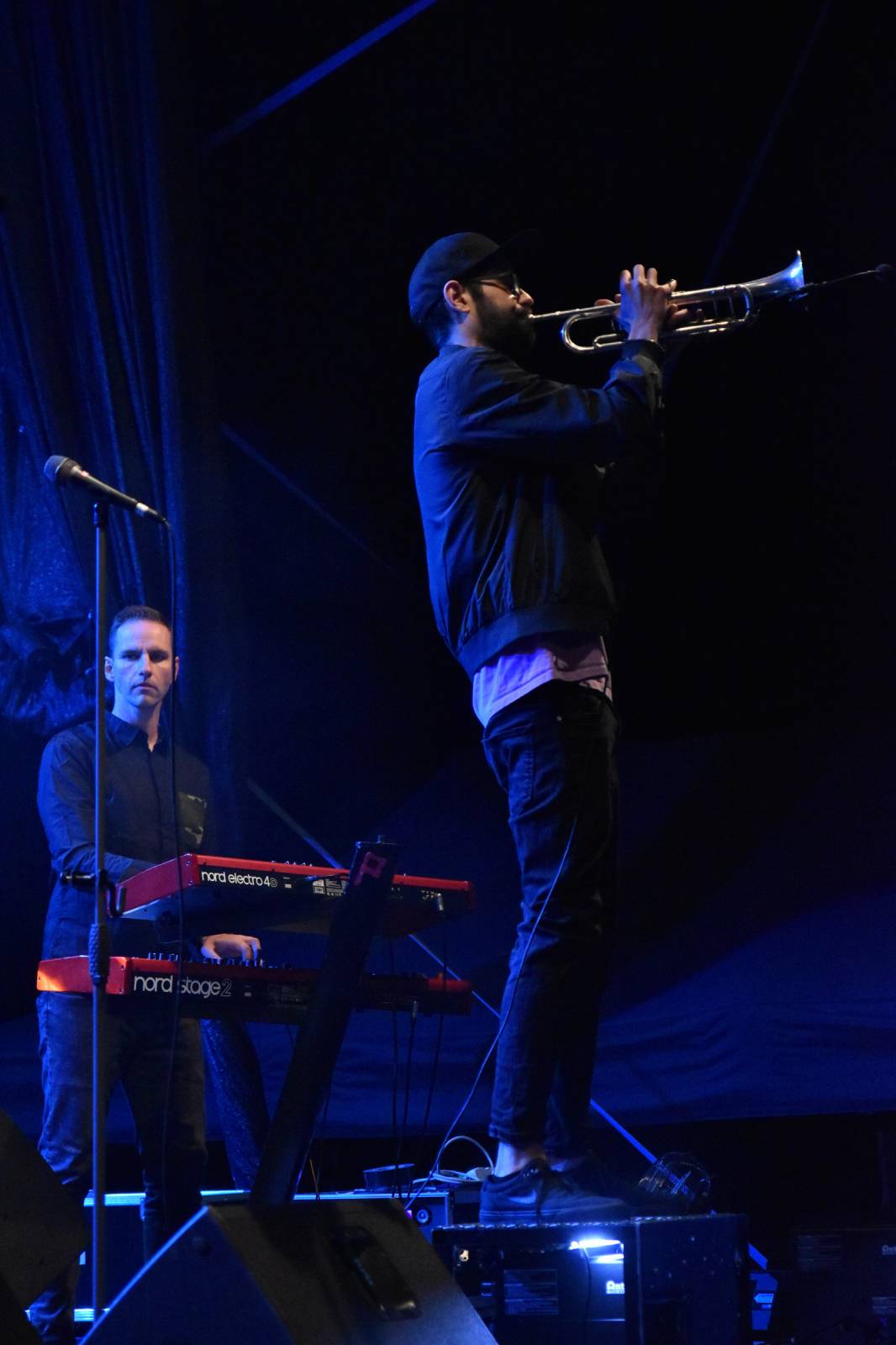 Na Oseku panovala pohoda. Pepa Vojtek vystoupil s Inflagranti, Fast Food Orchestra si přivezli Poslední joint a fiXa navnadila na Kusy radosti  