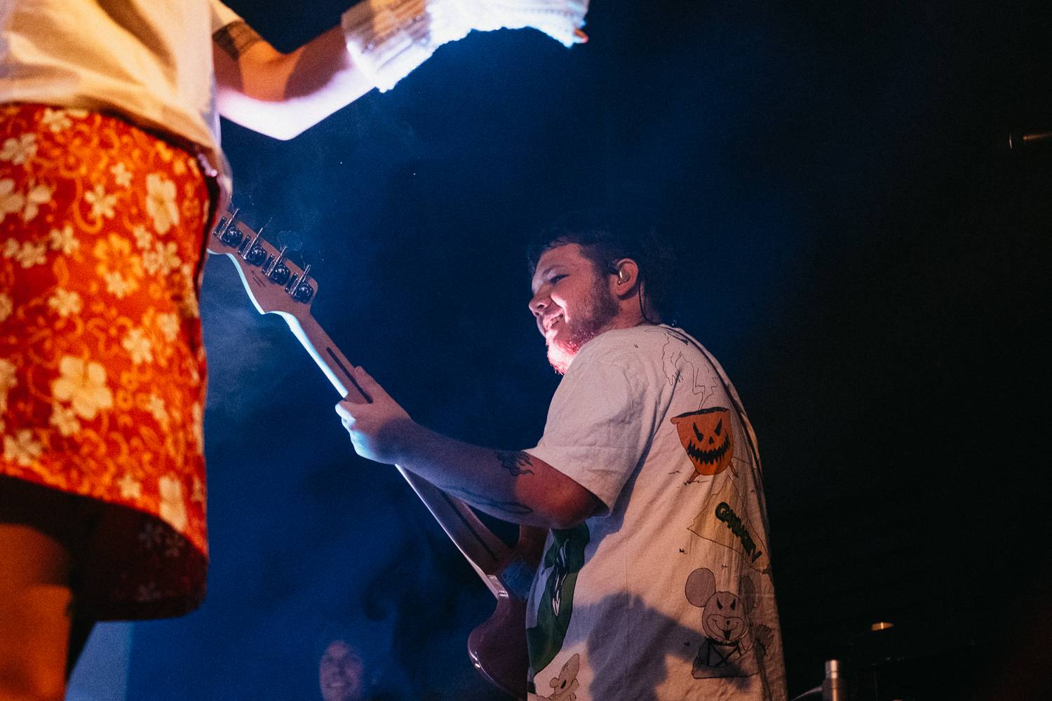 BENEE zahřála u srdce. Vyprávěla historky a poděkovala česky 