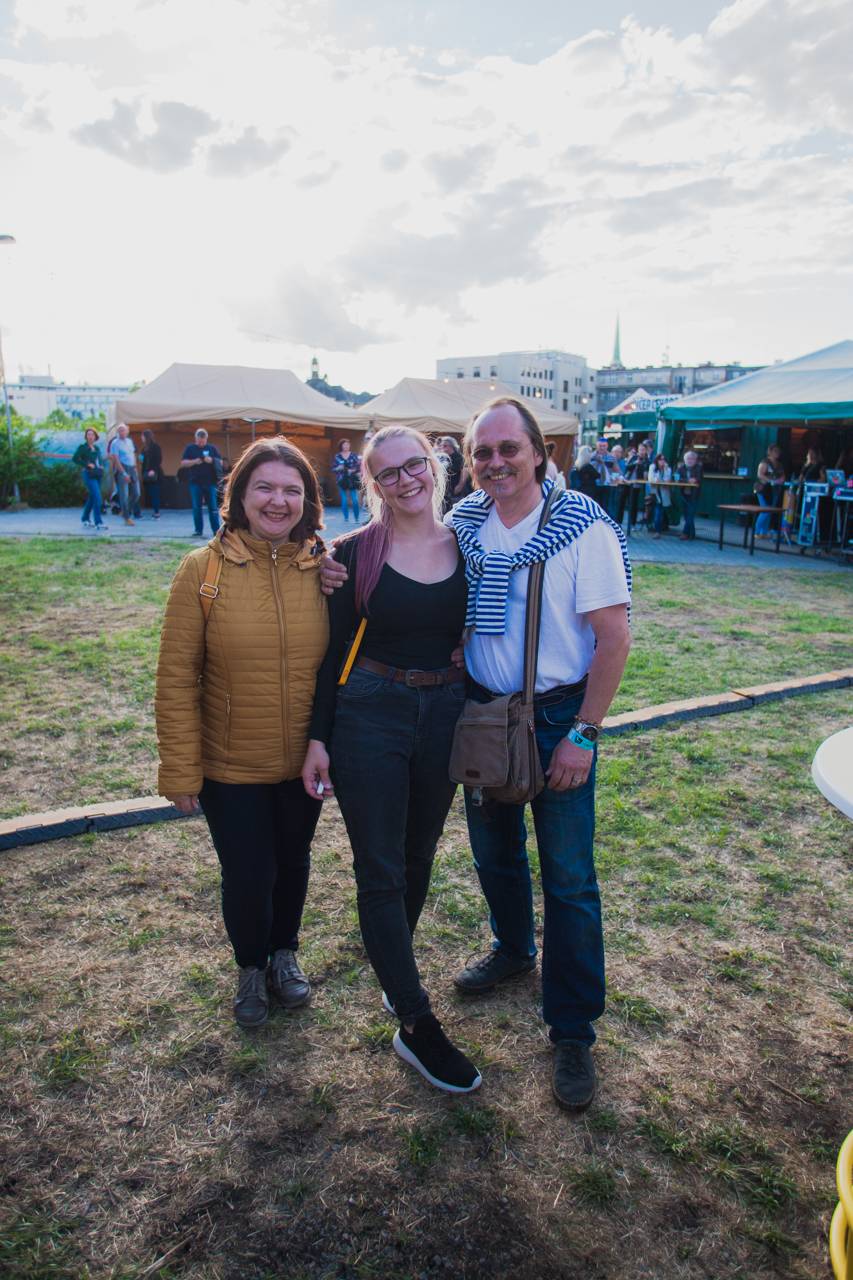 Monkey Business v Plzni chválili pivo a vyzvali Vémolu na souboj