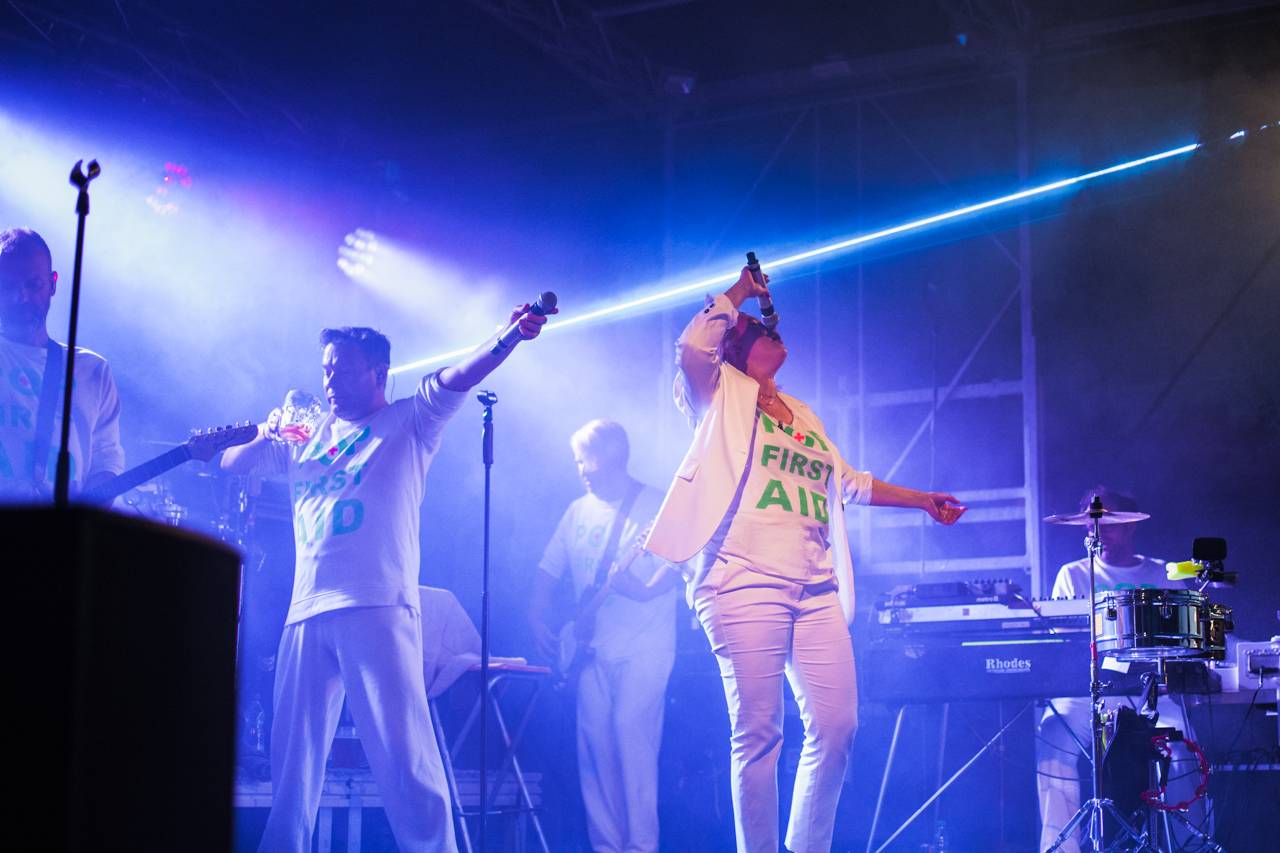 Monkey Business v Plzni chválili pivo a vyzvali Vémolu na souboj