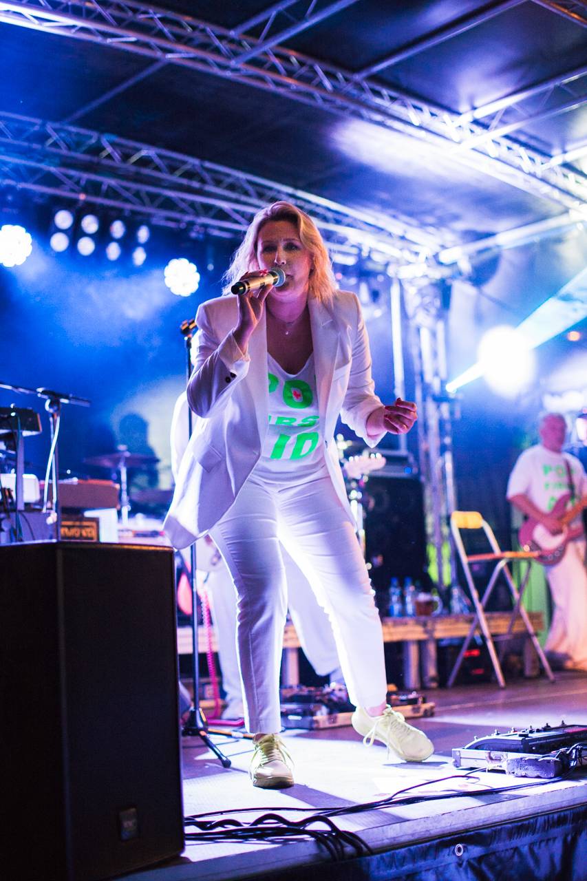 Monkey Business v Plzni chválili pivo a vyzvali Vémolu na souboj