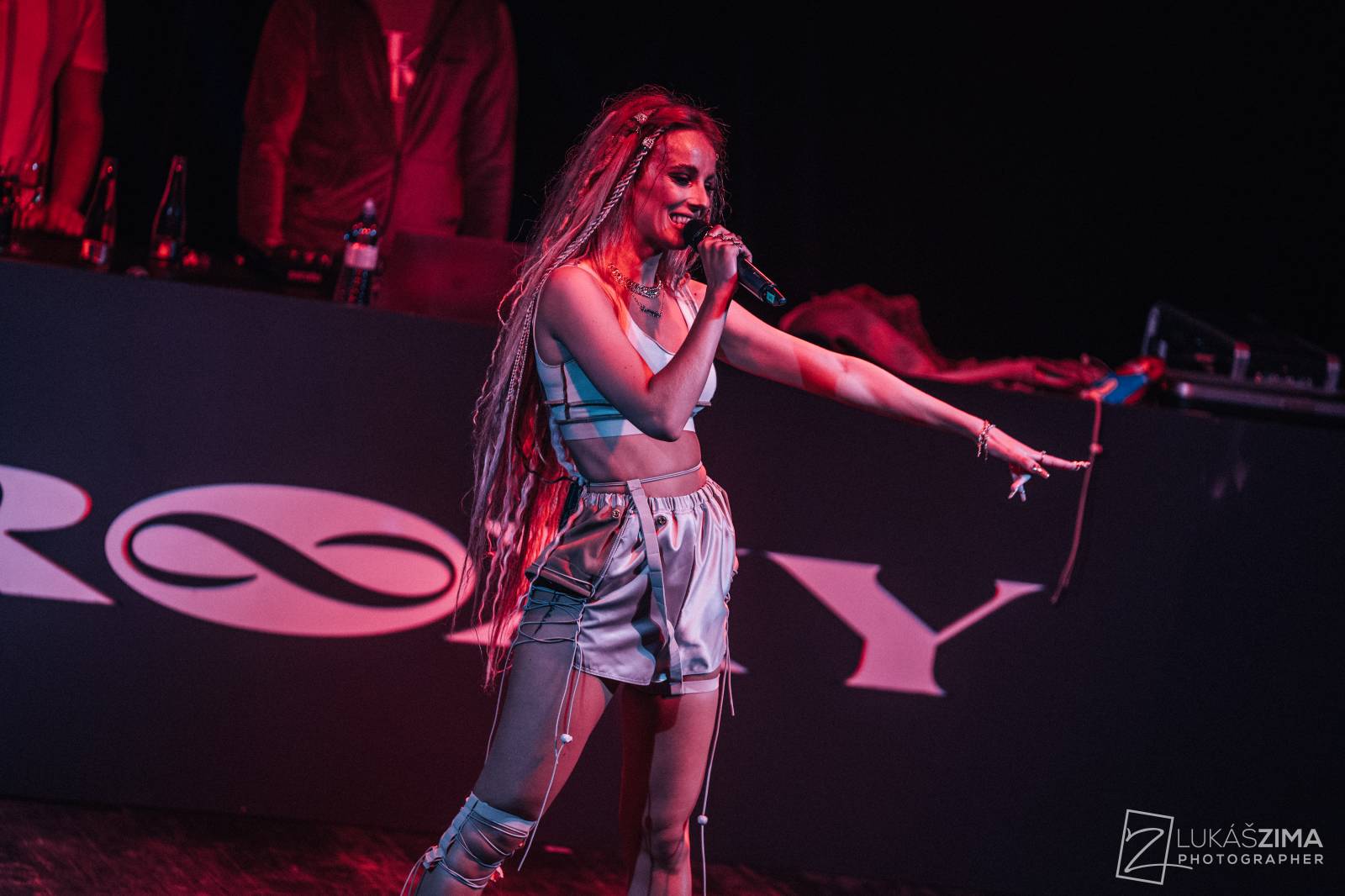 Sima pokřtila v Praze svá nejnovější alba, kmotry si vybrala mezi fanoušky