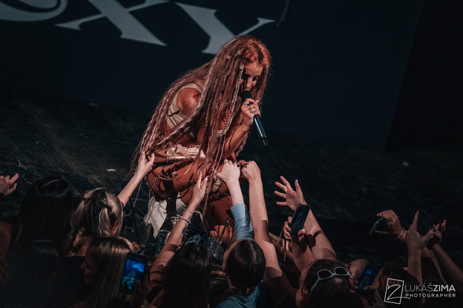 Sima pokřtila v Praze svá nejnovější alba, kmotry si vybrala mezi fanoušky