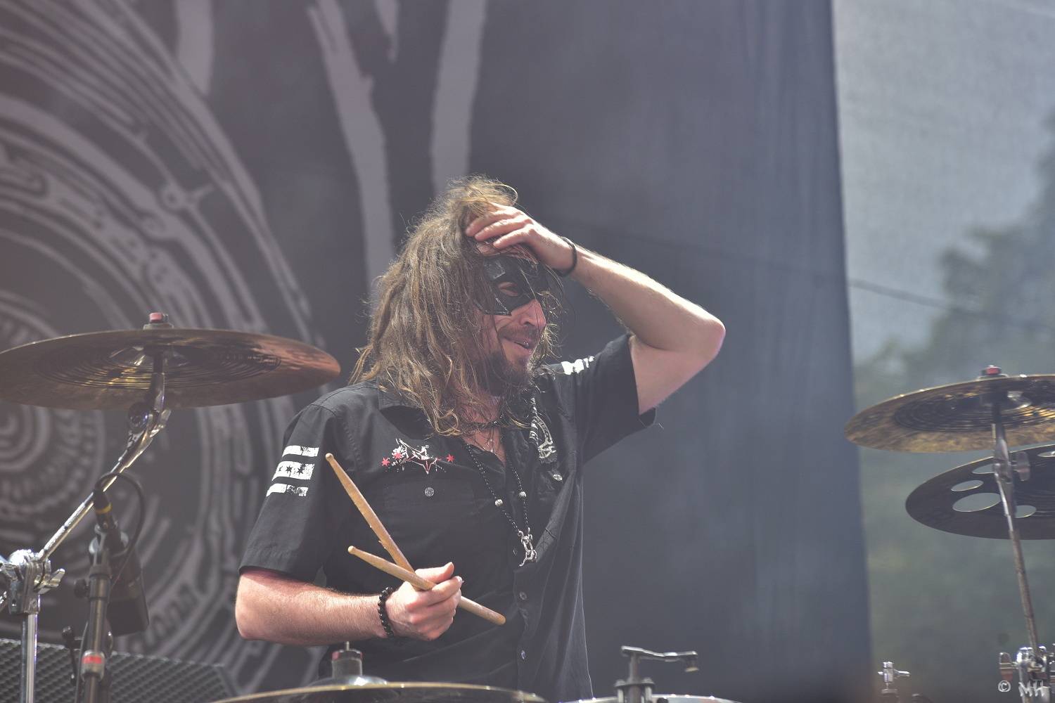 Večer ve znameni metalu. V Plzni zahráli Doga, Dymytry a Harlej